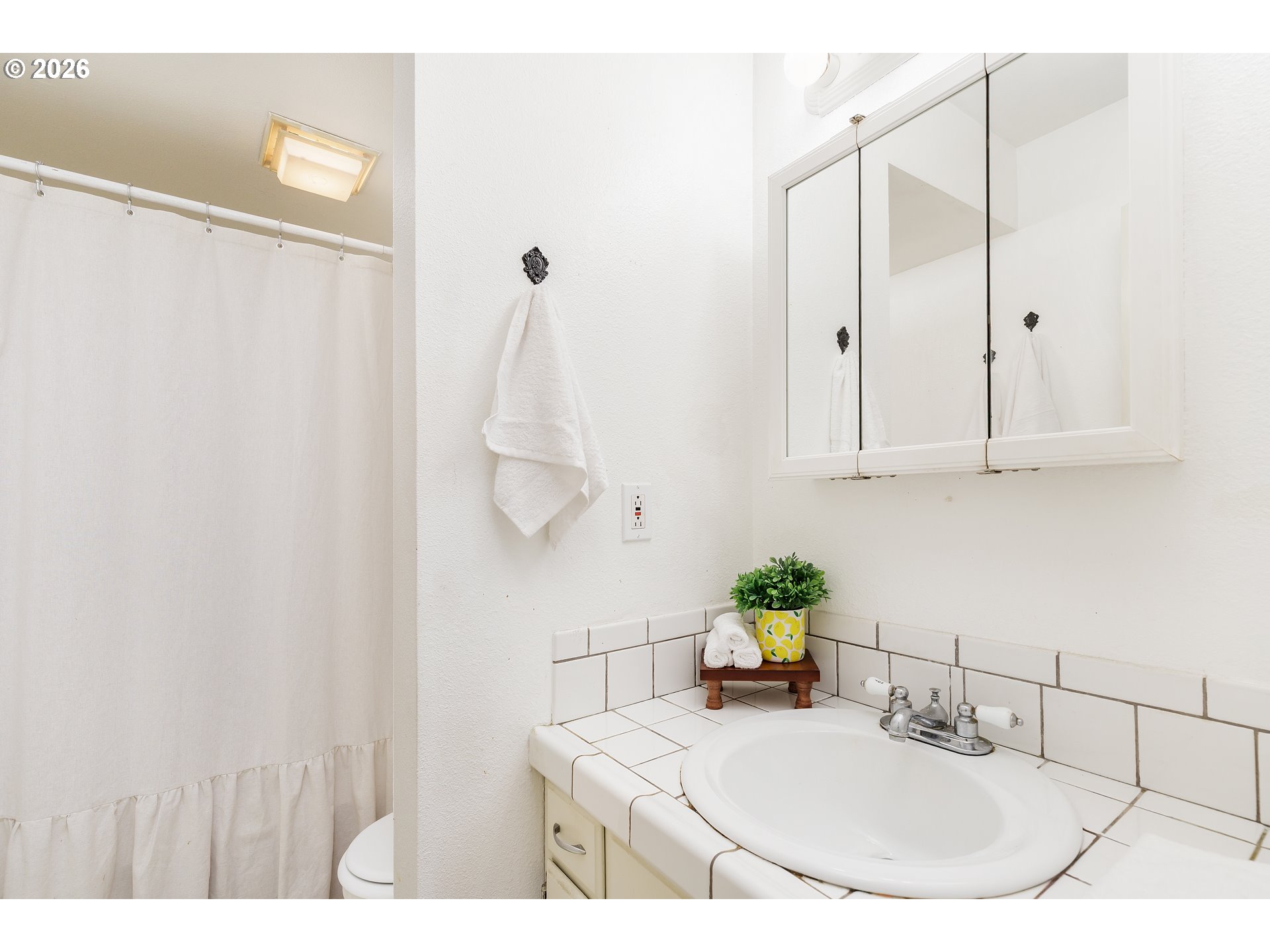 Photo #15: 652376109 Listing: Photo #15