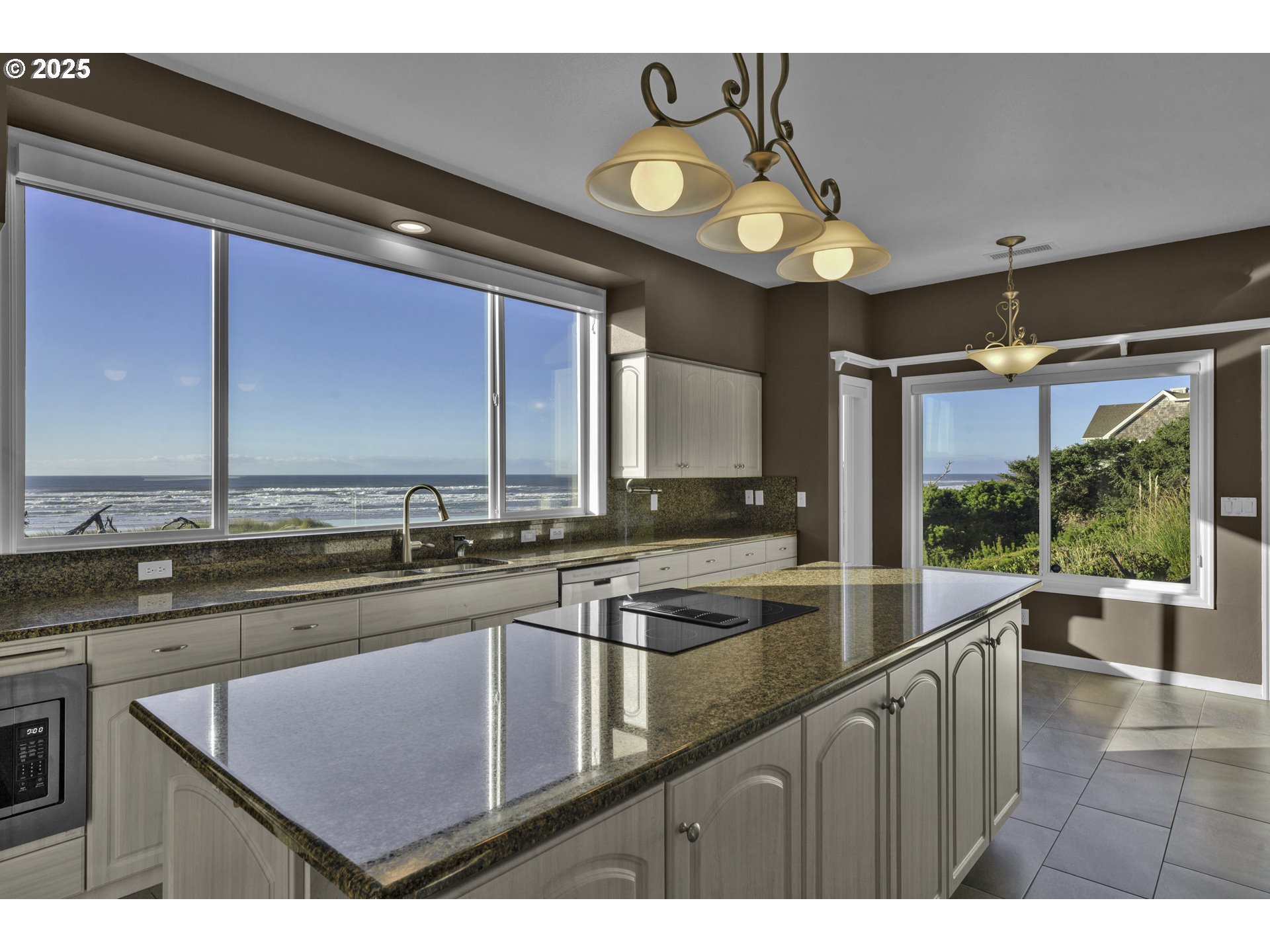 88765 SHORELINE LOOP, Florence, OR, 97439