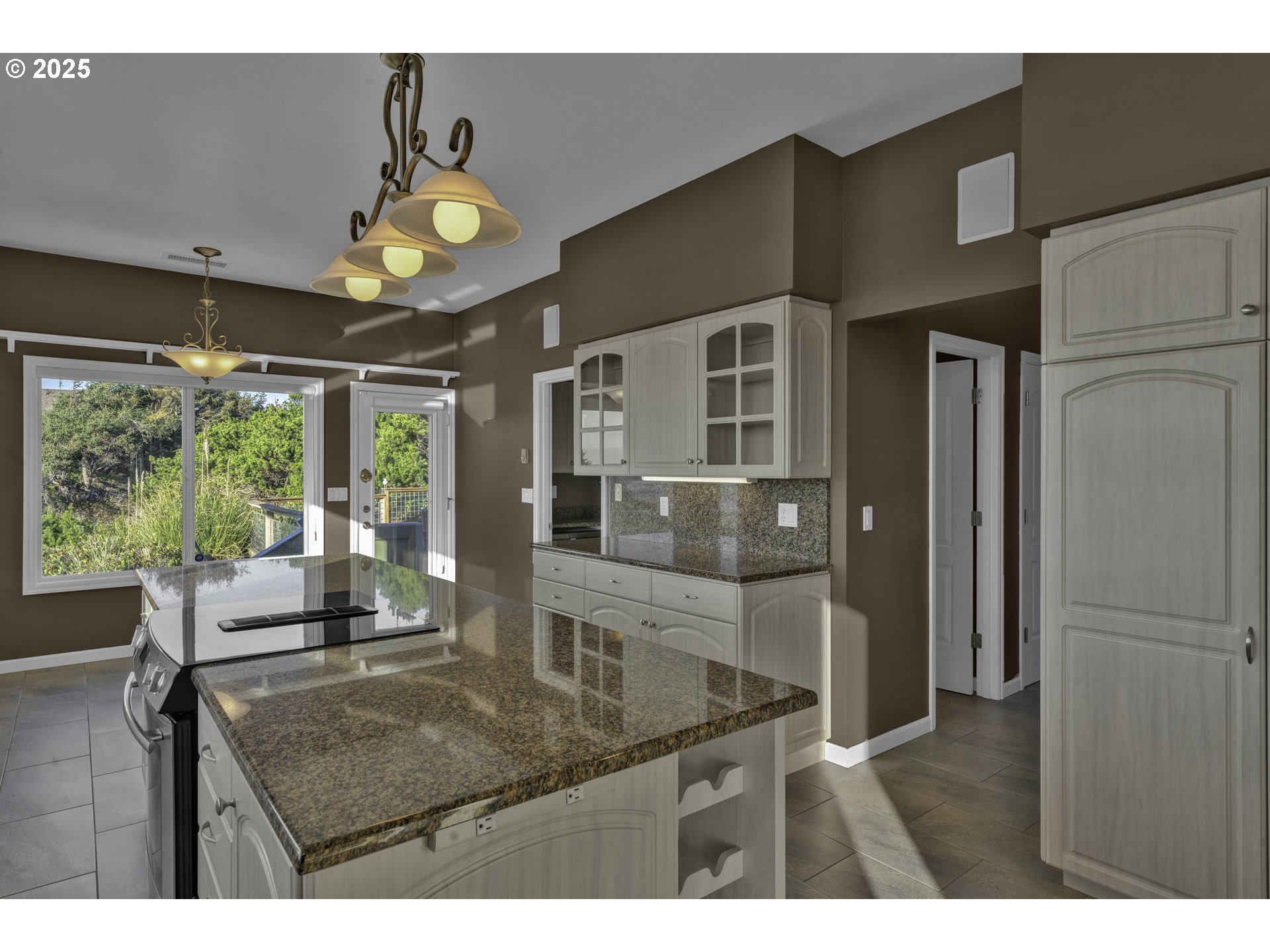 88765 SHORELINE LOOP, Florence, OR, 97439