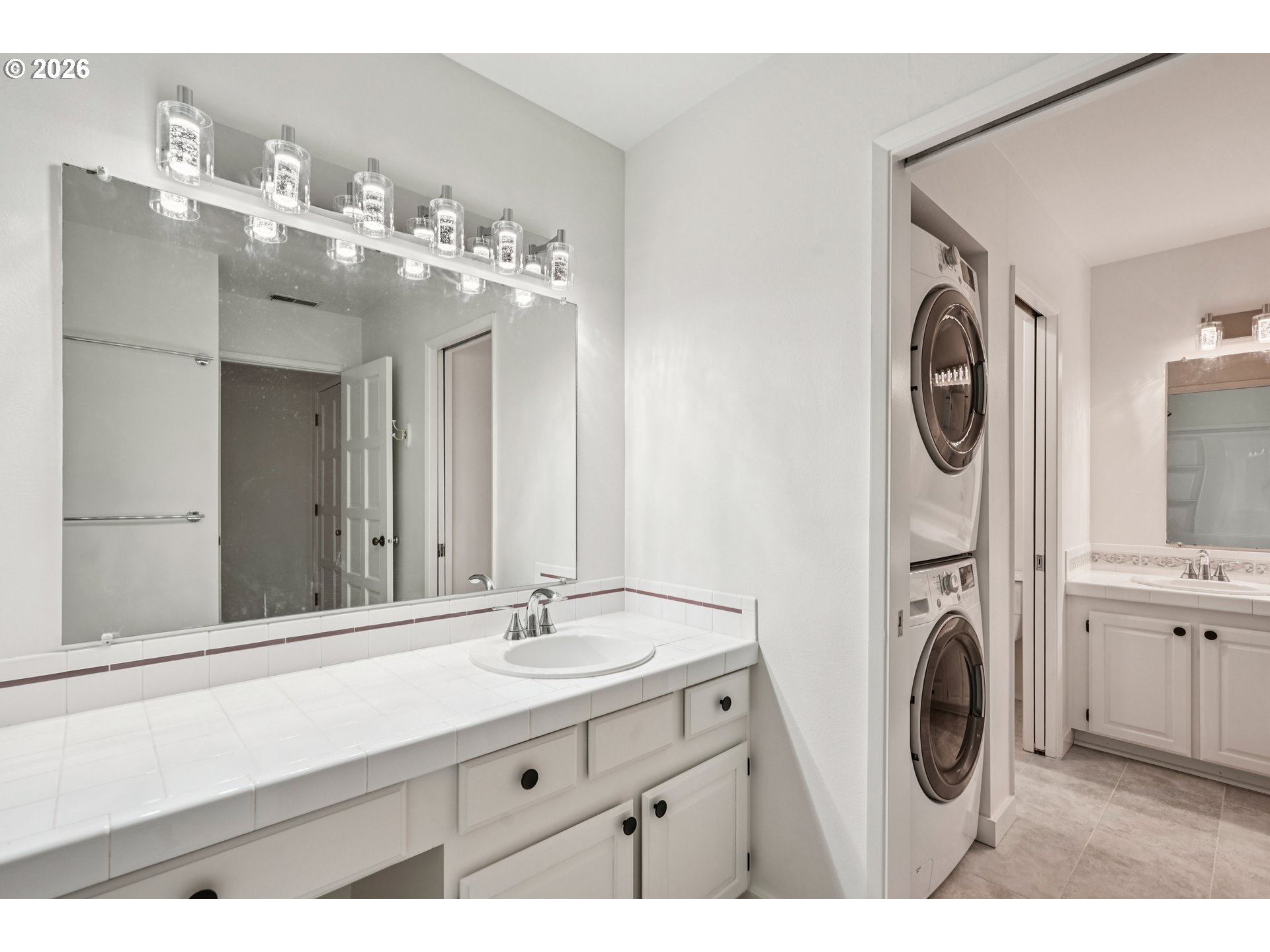 Photo #28: 653250231 Listing: Photo #28