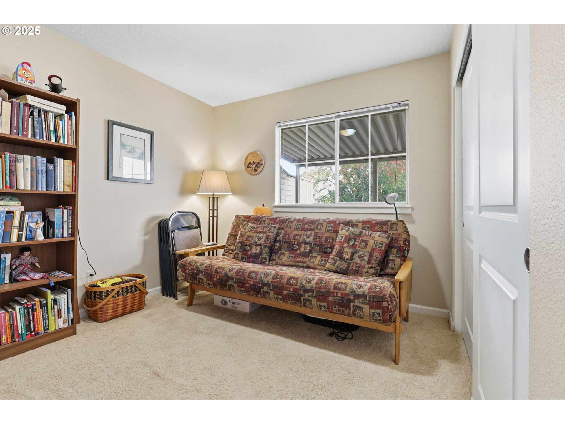 Photo #2: 653688076 Listing: Photo #2