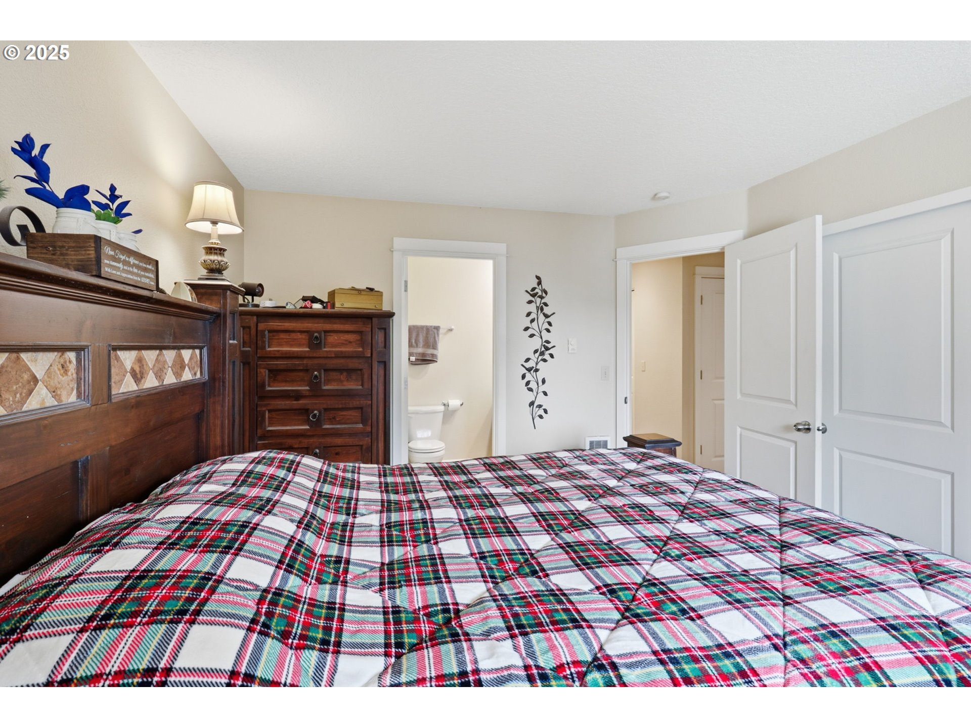 Photo #13: 653688076 Listing: Photo #13