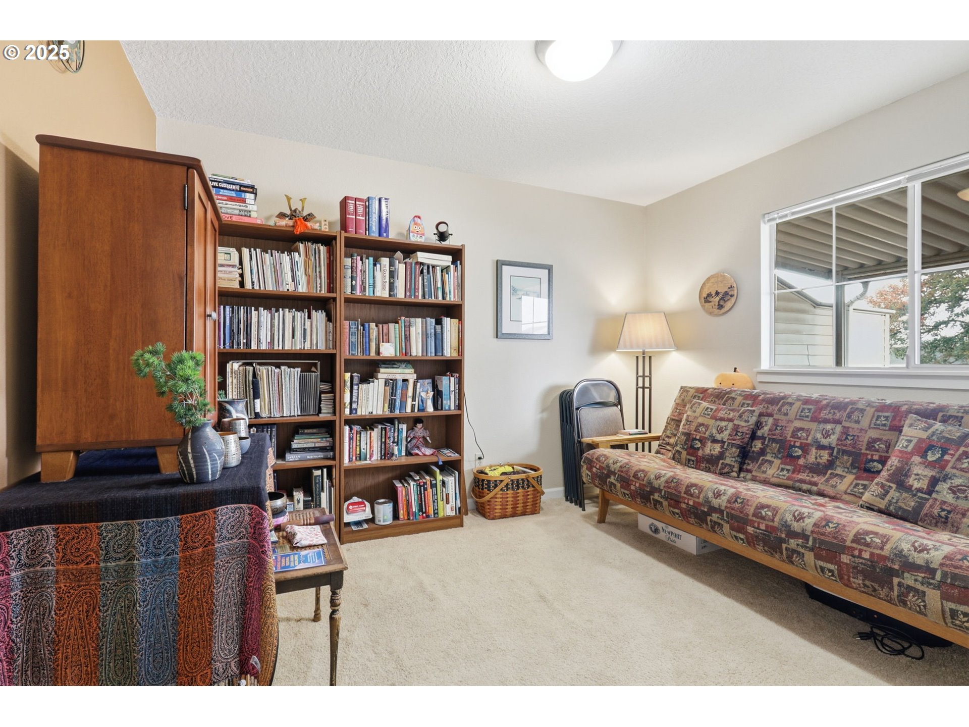 Photo #1: 653688076 Listing: Photo #1