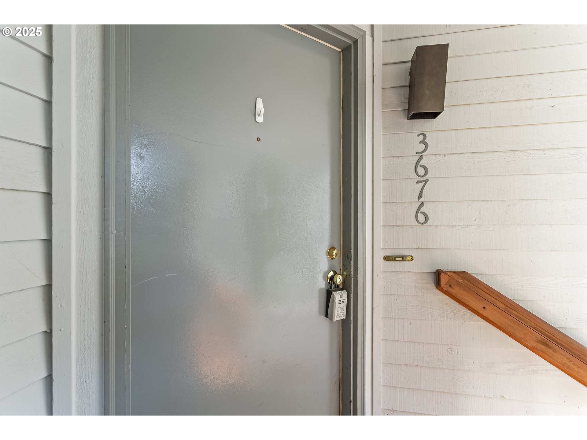 Photo #4: 654050205 Listing 