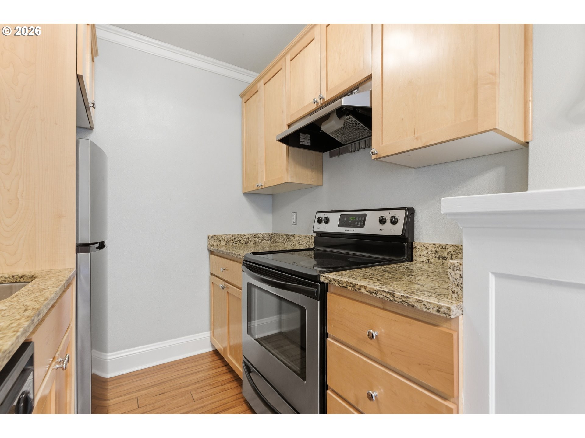 Photo #4: 654157422 Listing: Photo #4
