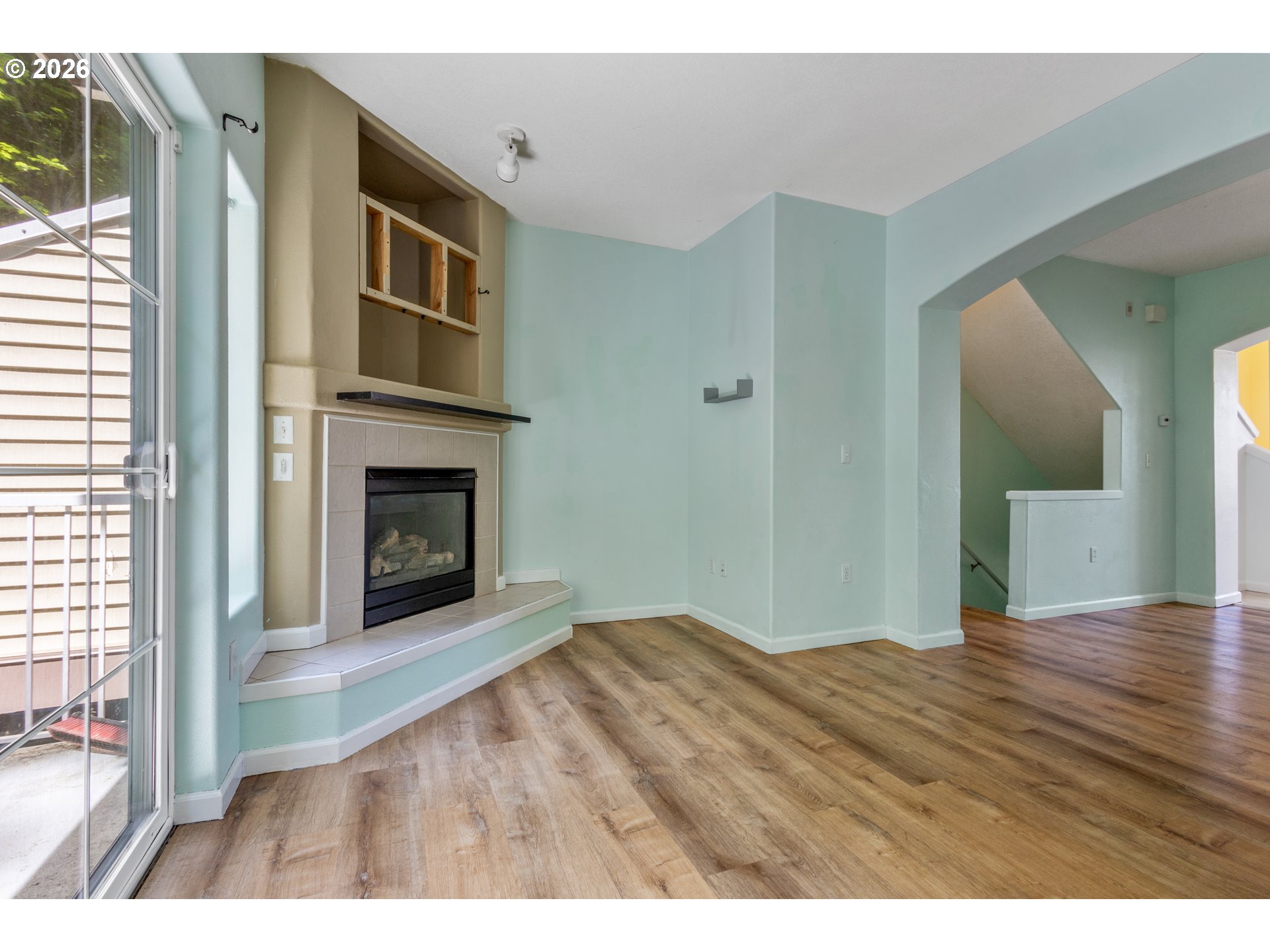 Photo #10: 654415674 Listing: Photo #10