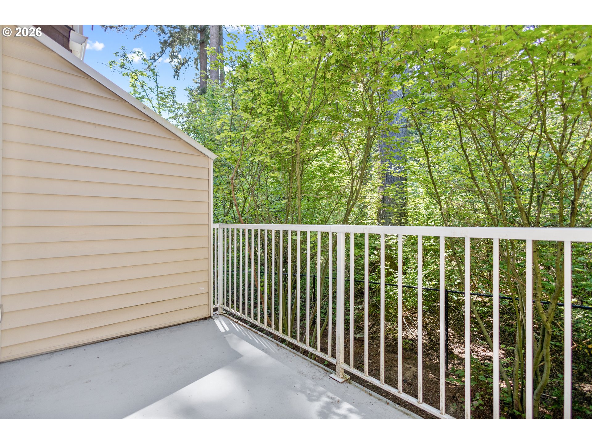 Photo #11: 654415674 Listing: Photo #11