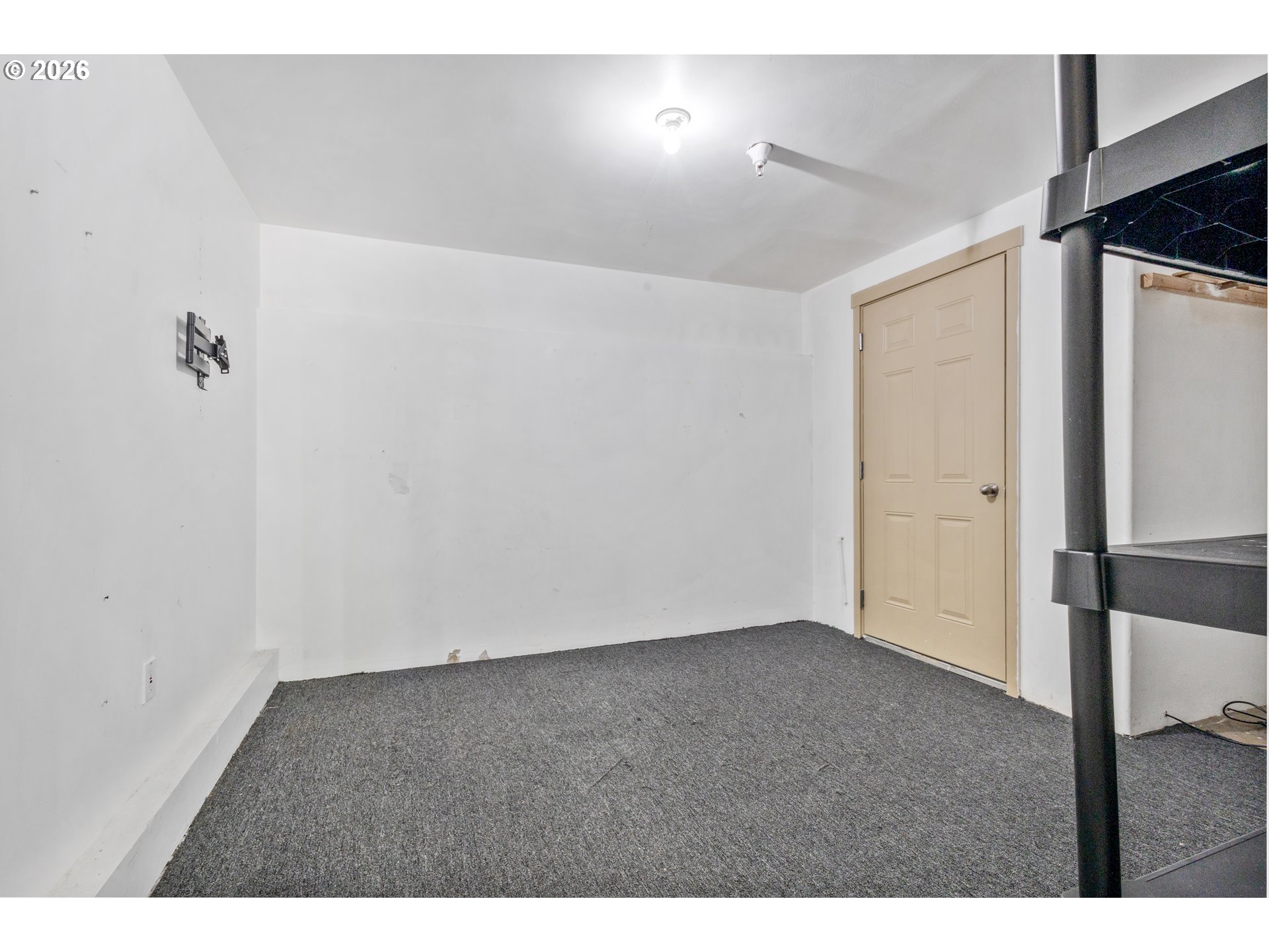 Photo #21: 654415674 Listing: Photo #21