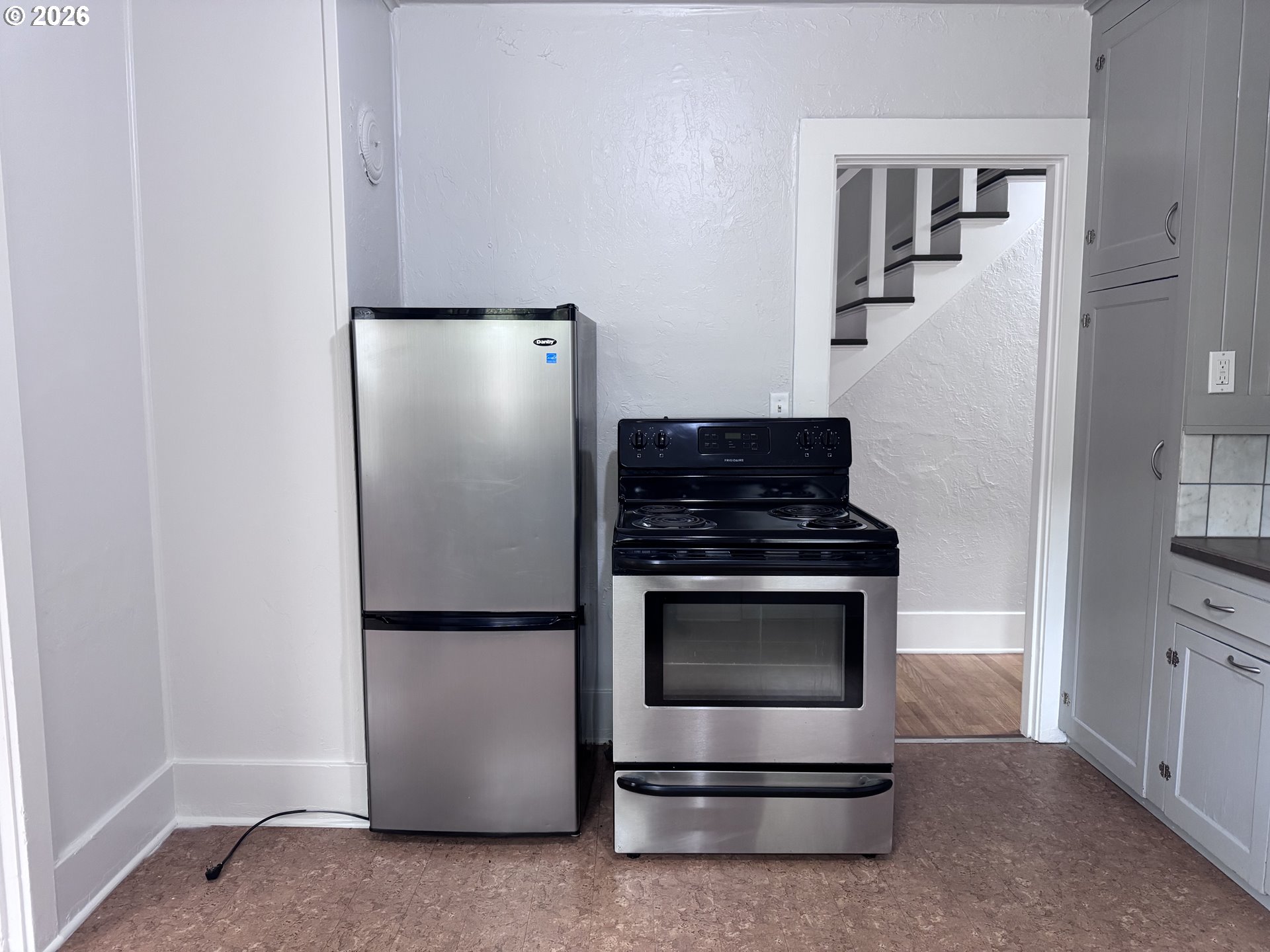 921/927 NE PRESCOTT ST, Portland, OR, 97211