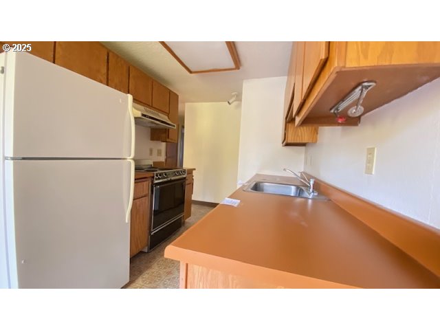 Photo #9: 655672949 Listing: Photo #9