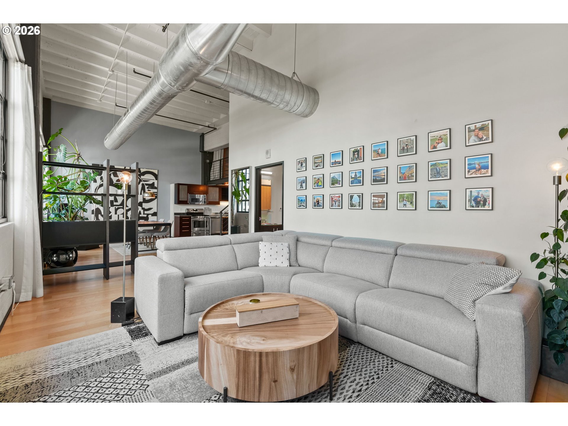 Photo #8: 655892529 Listing: Photo #8