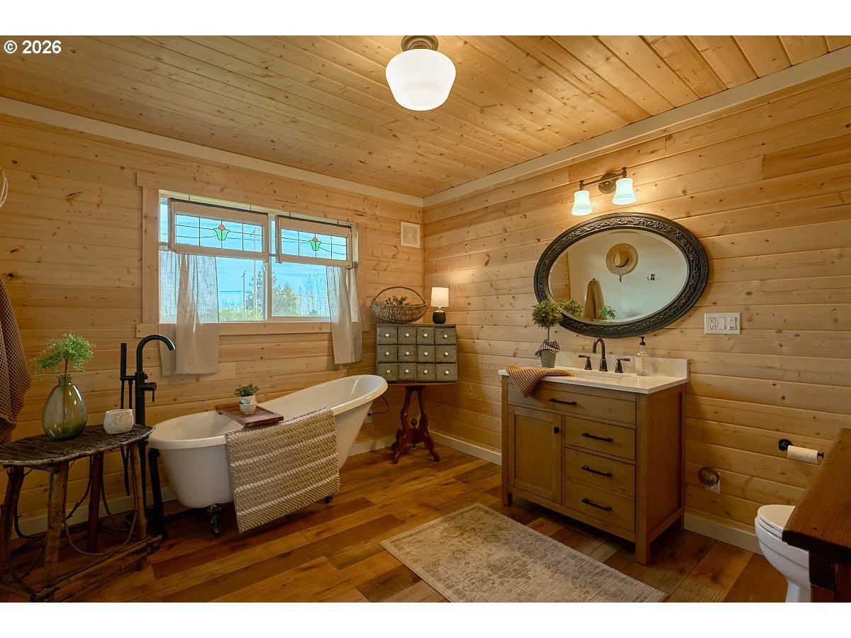 612 E WALLOWA AVE, Joseph, OR, 97846