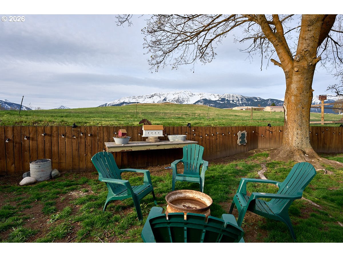 612 E WALLOWA AVE, Joseph, OR, 97846