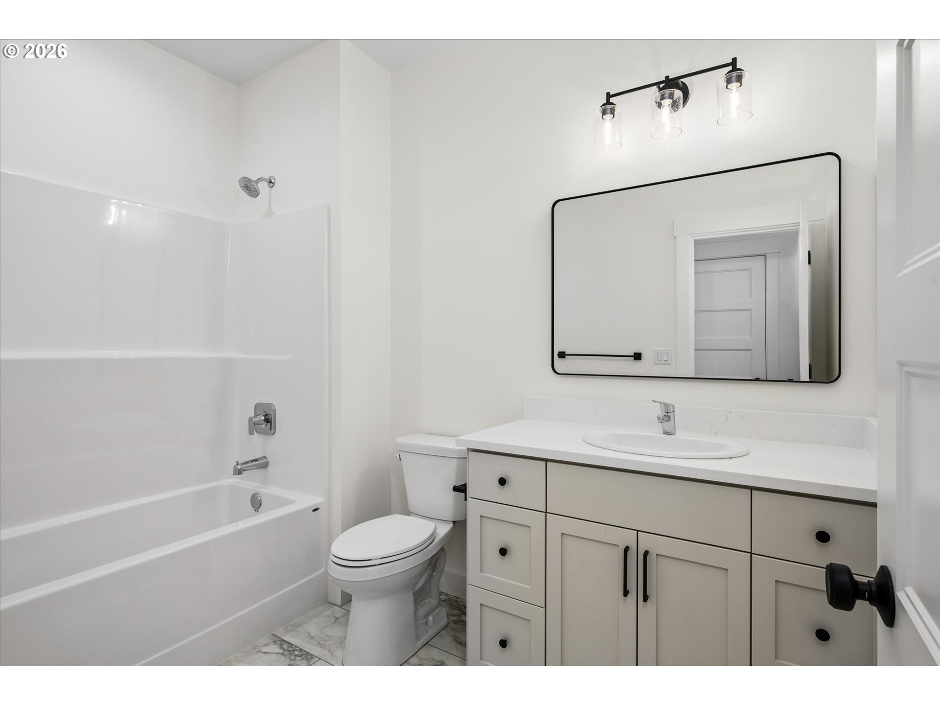 Property photo 21 of 32