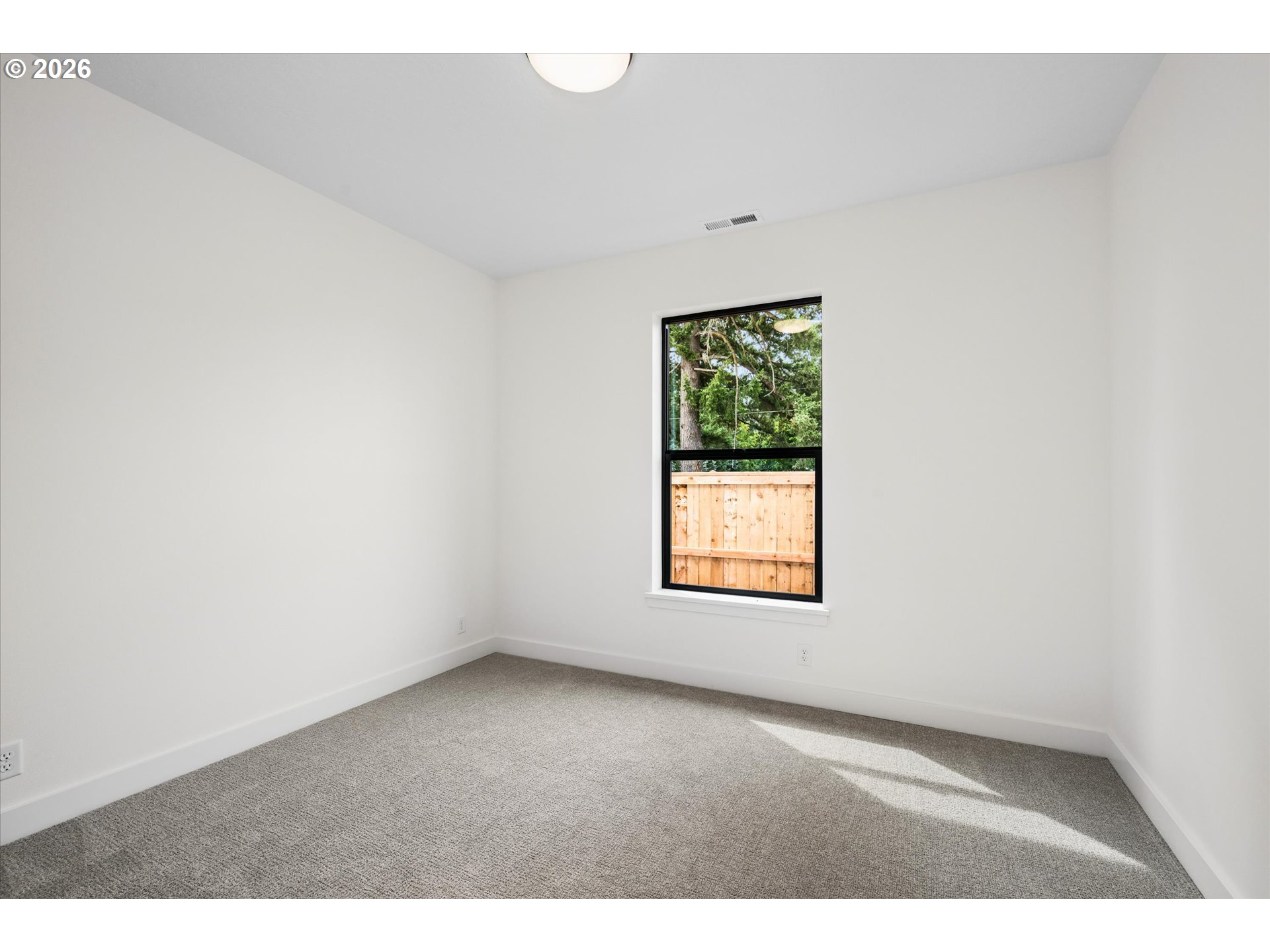 Property photo 23 of 32
