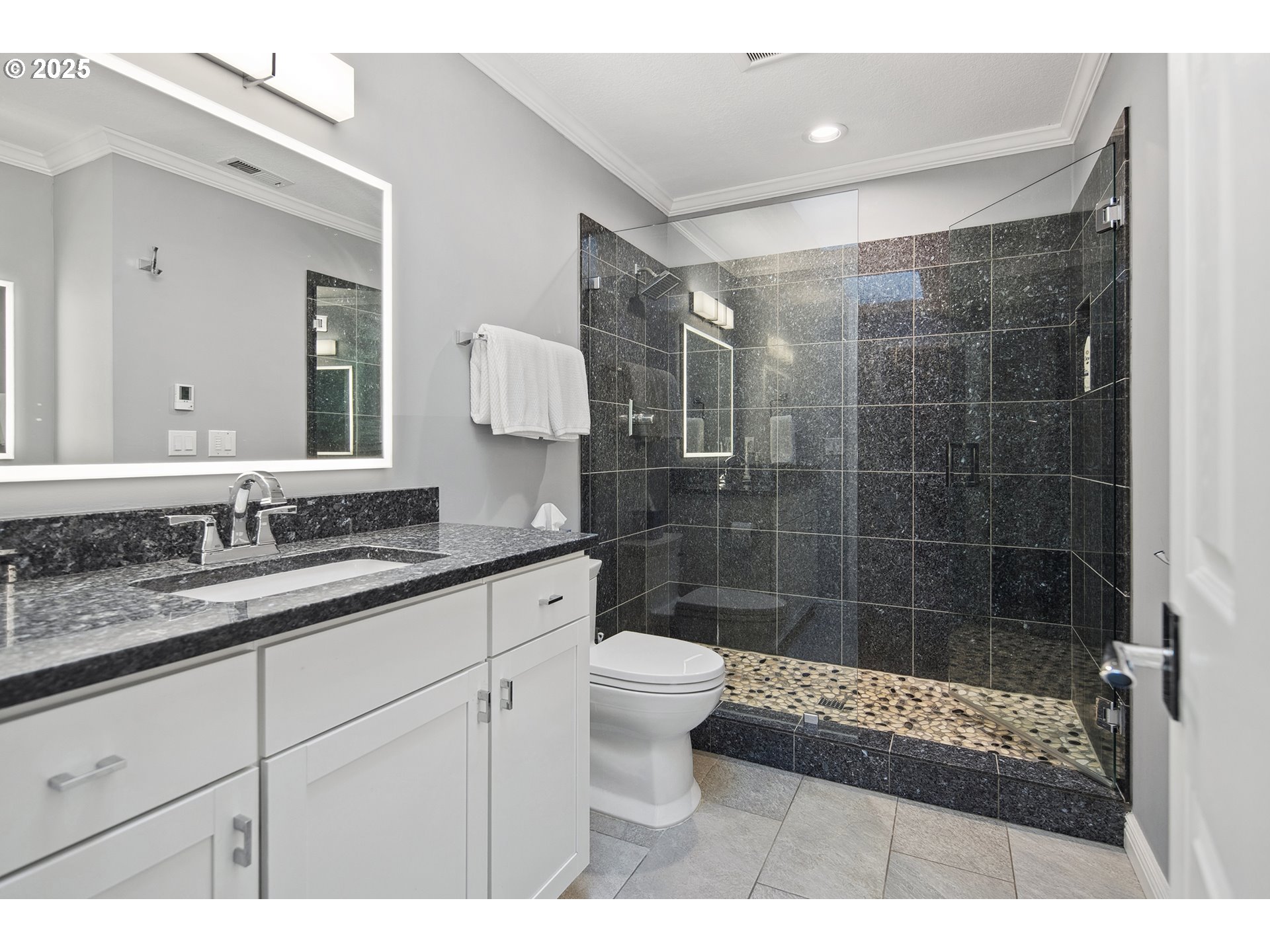 4674 Chelsea LN, Lake Oswego, OR, 97035