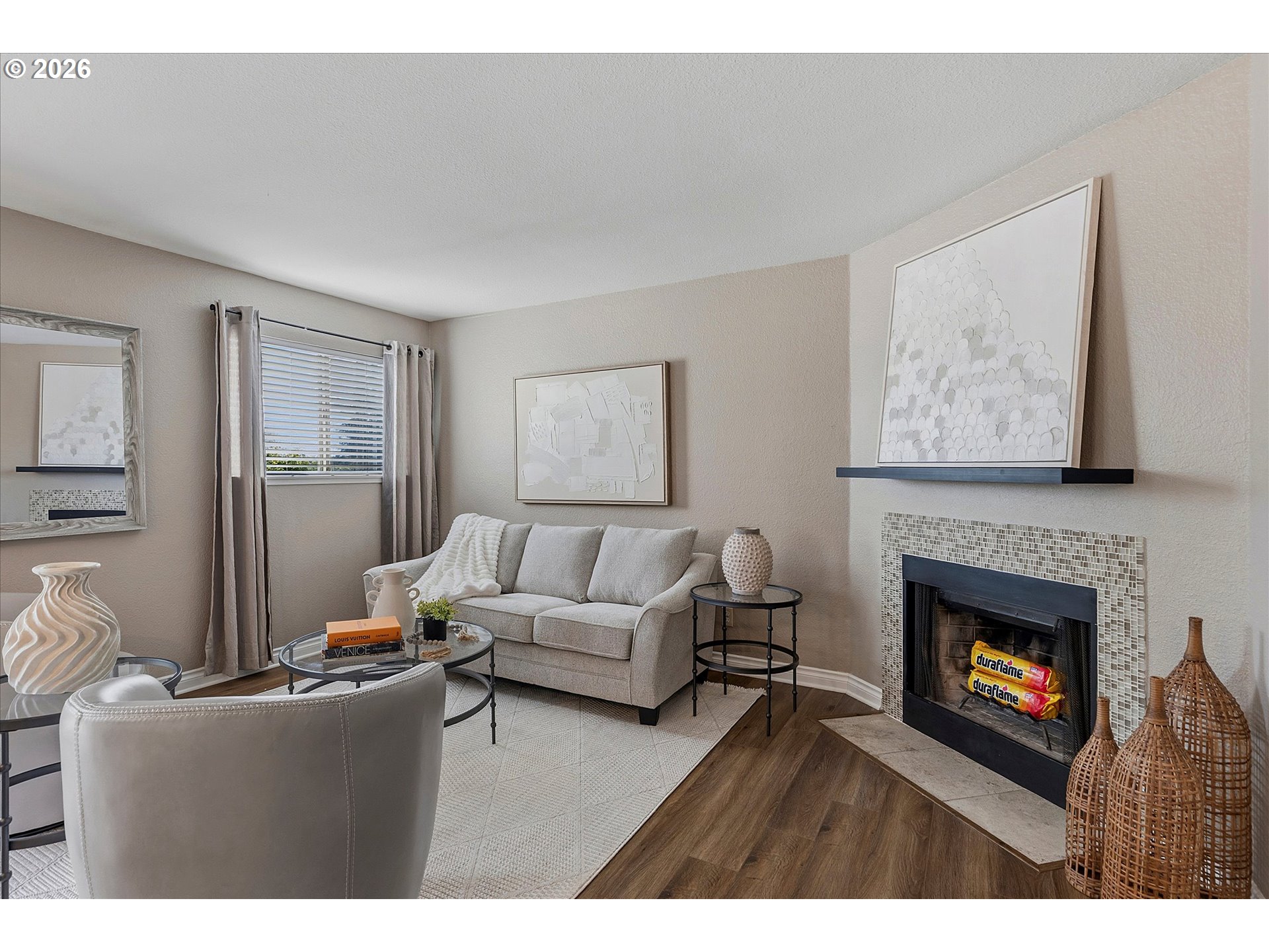 Photo #3: 658628635 Listing: Photo #3