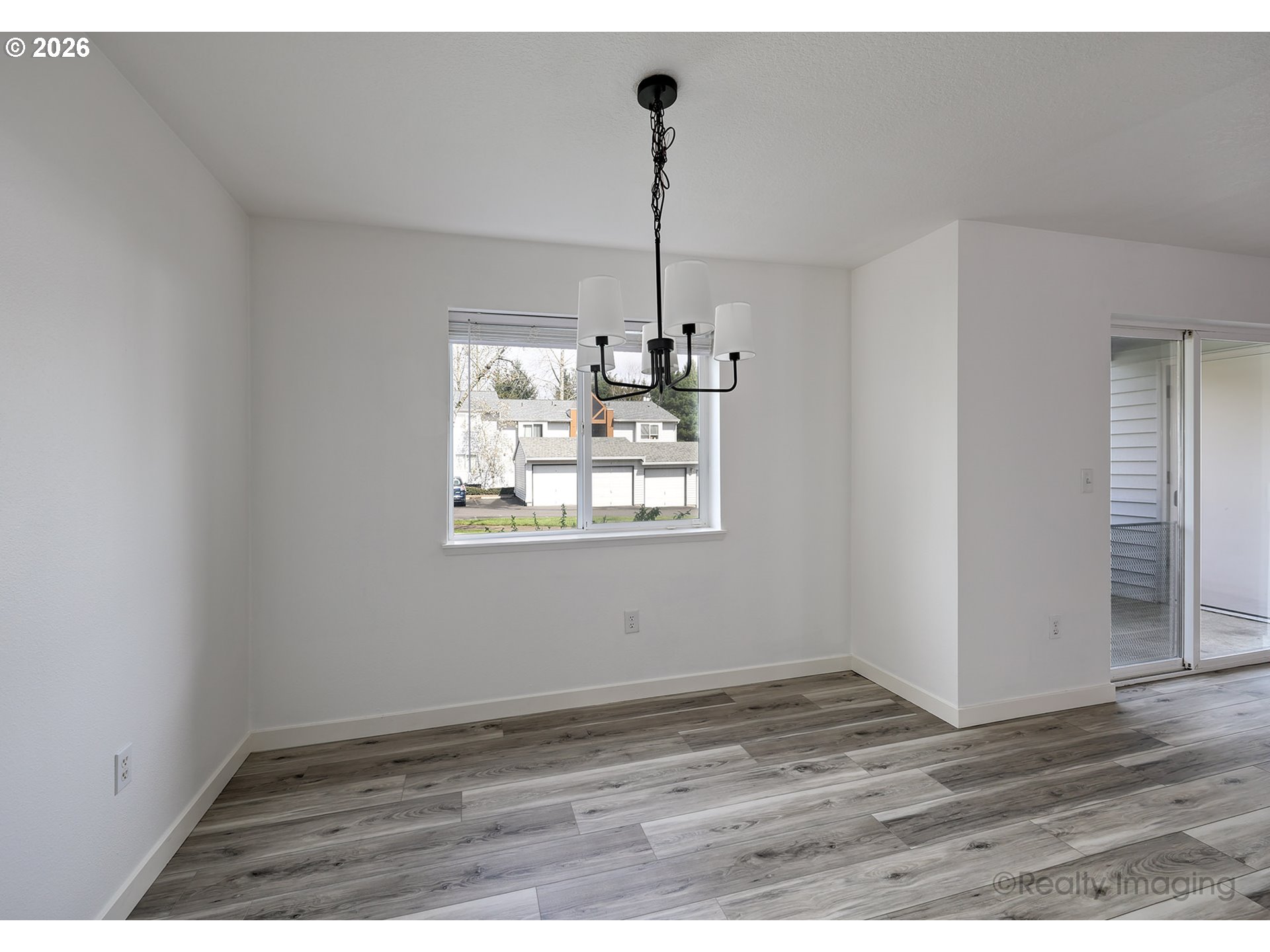 Photo #7: 658866403 Listing: Photo #7