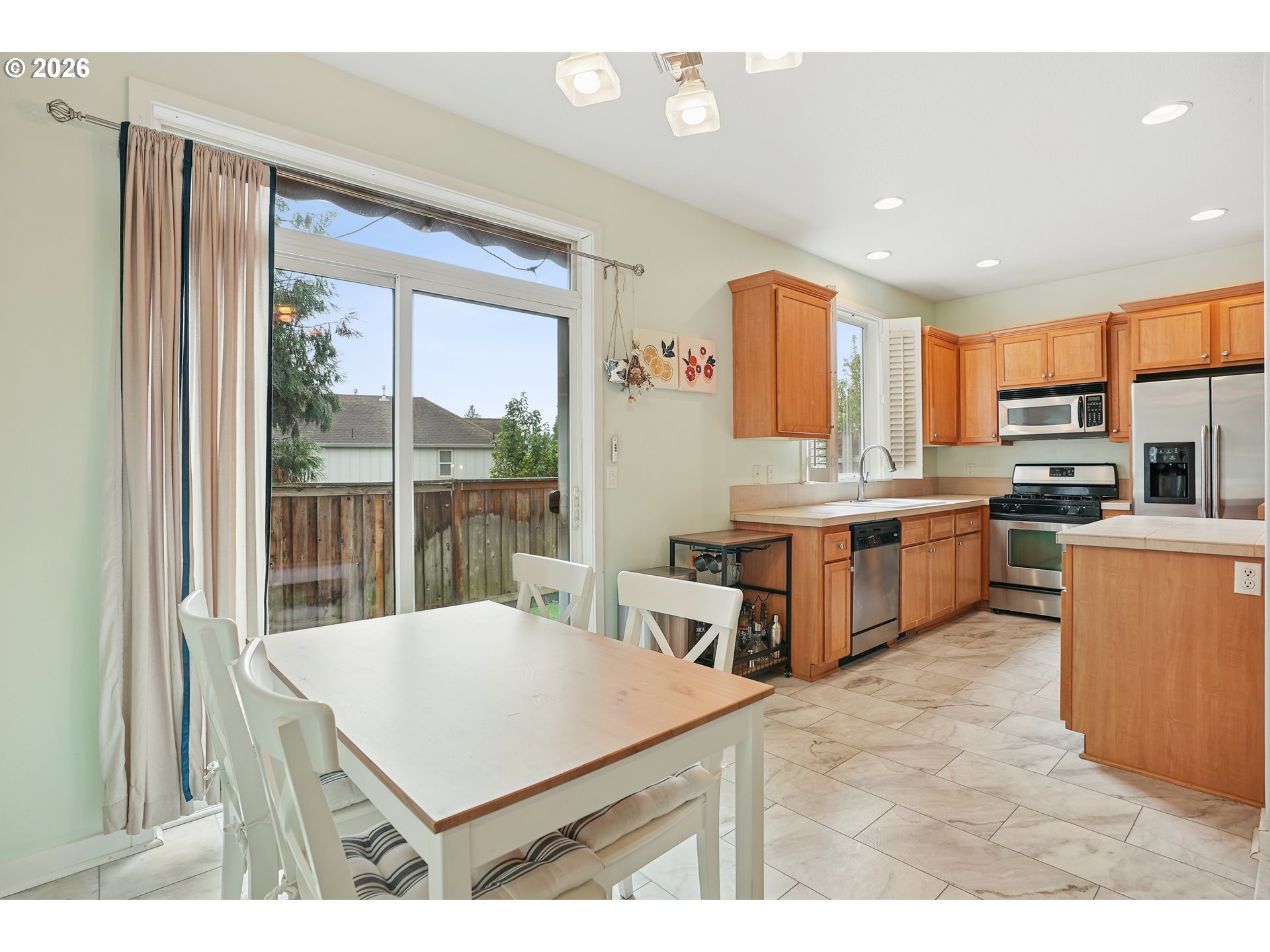 Photo #4: 659129798 Listing: Photo #4