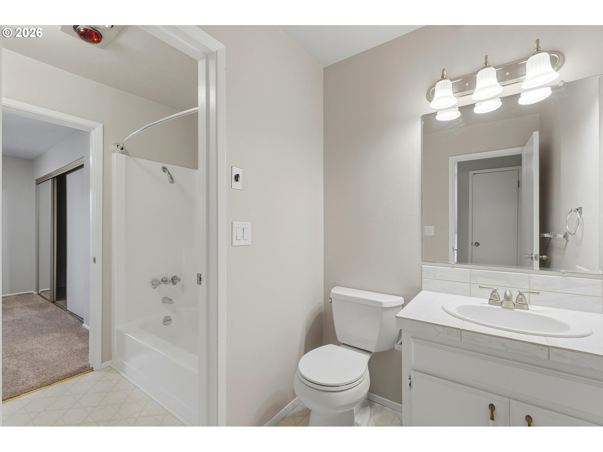 Photo #31: 659325856 Listing: Photo #31