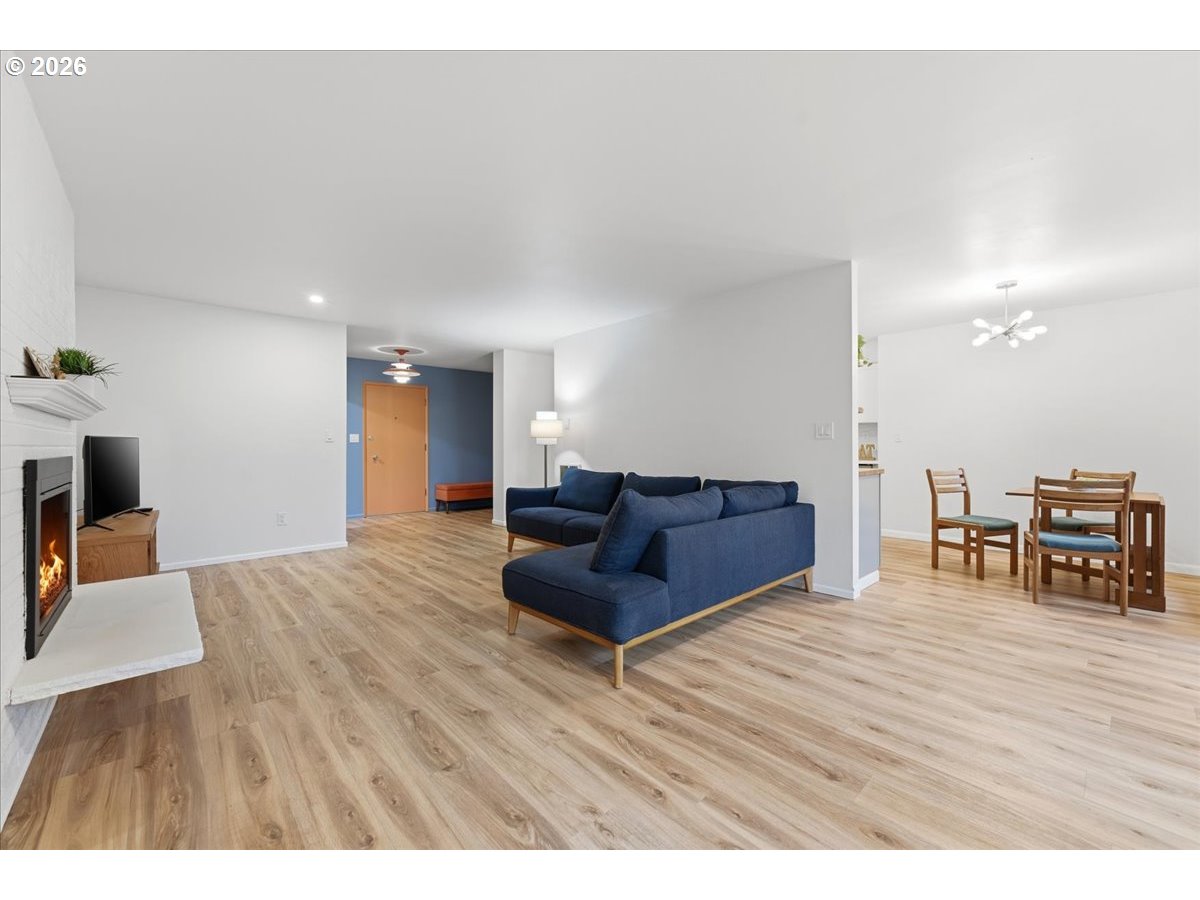 Photo #28: 660543904 Listing: Photo #28