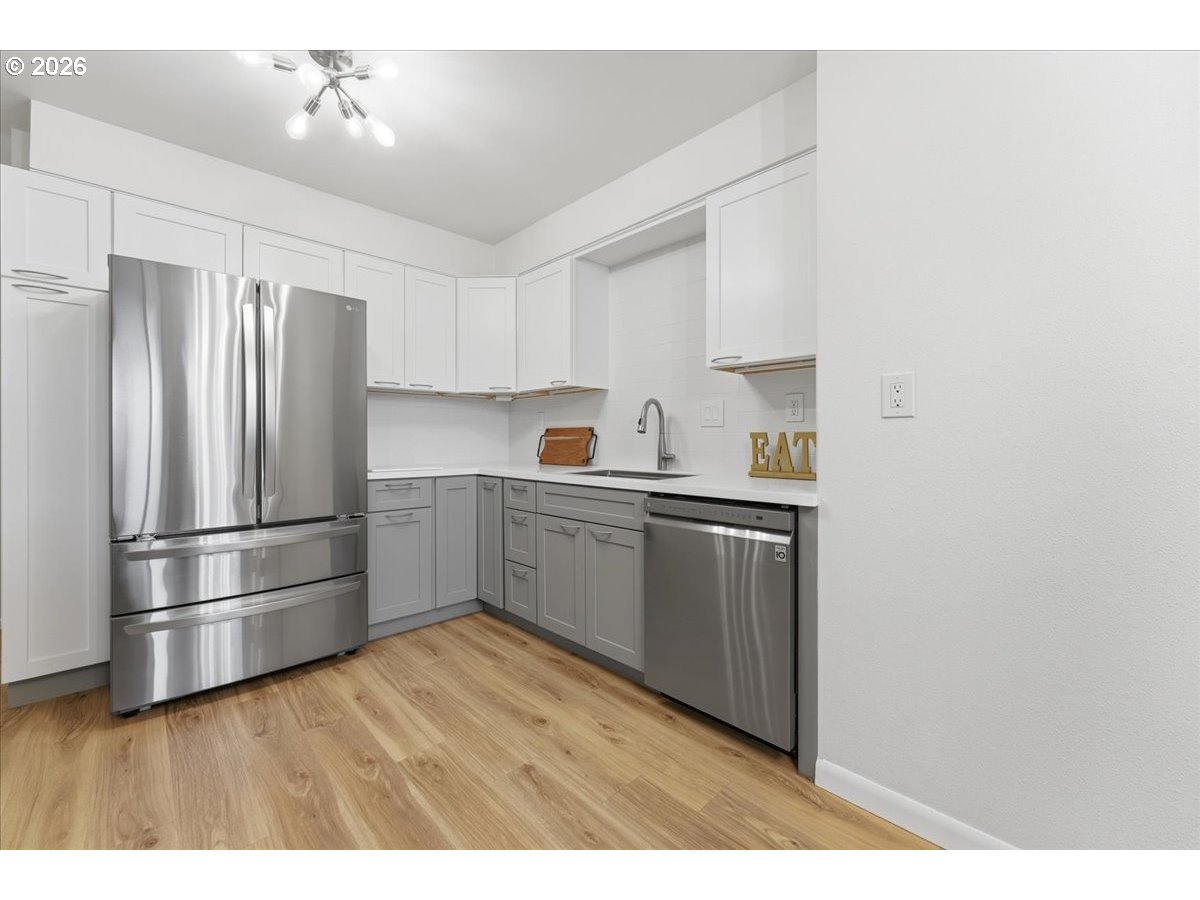 Photo #22: 660543904 Listing: Photo #22