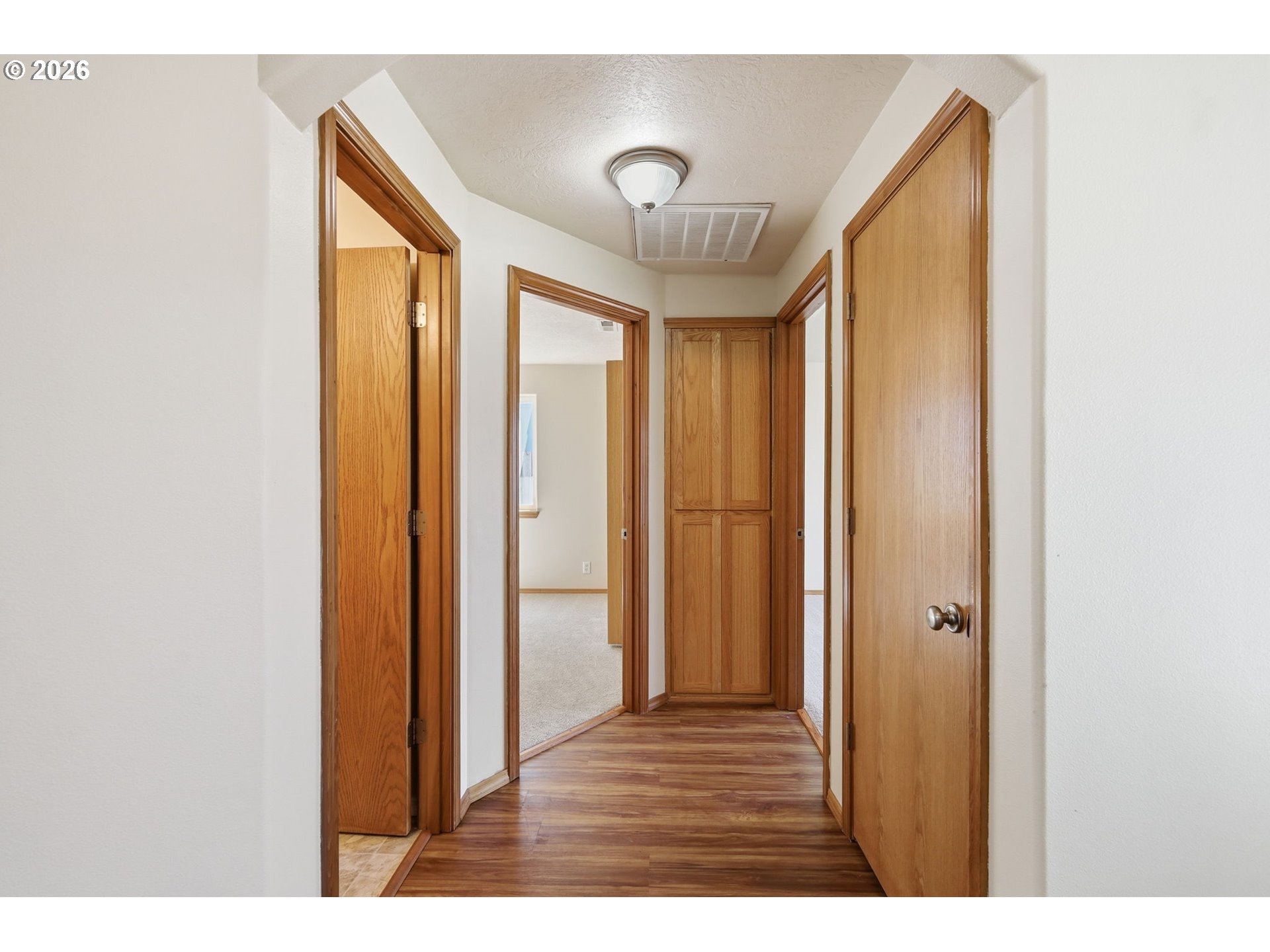 Property photo 21 of 44