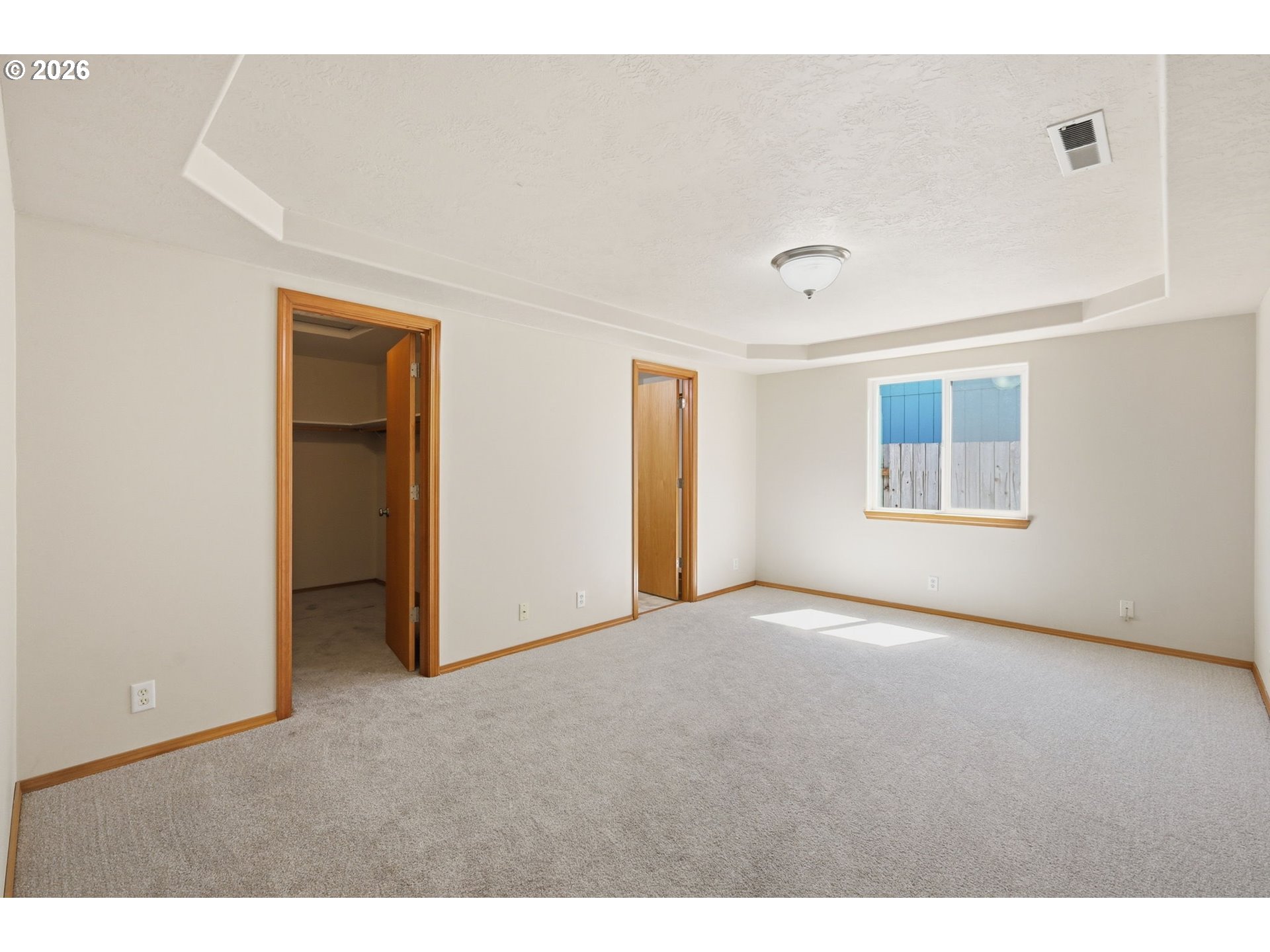 Property photo 23 of 44