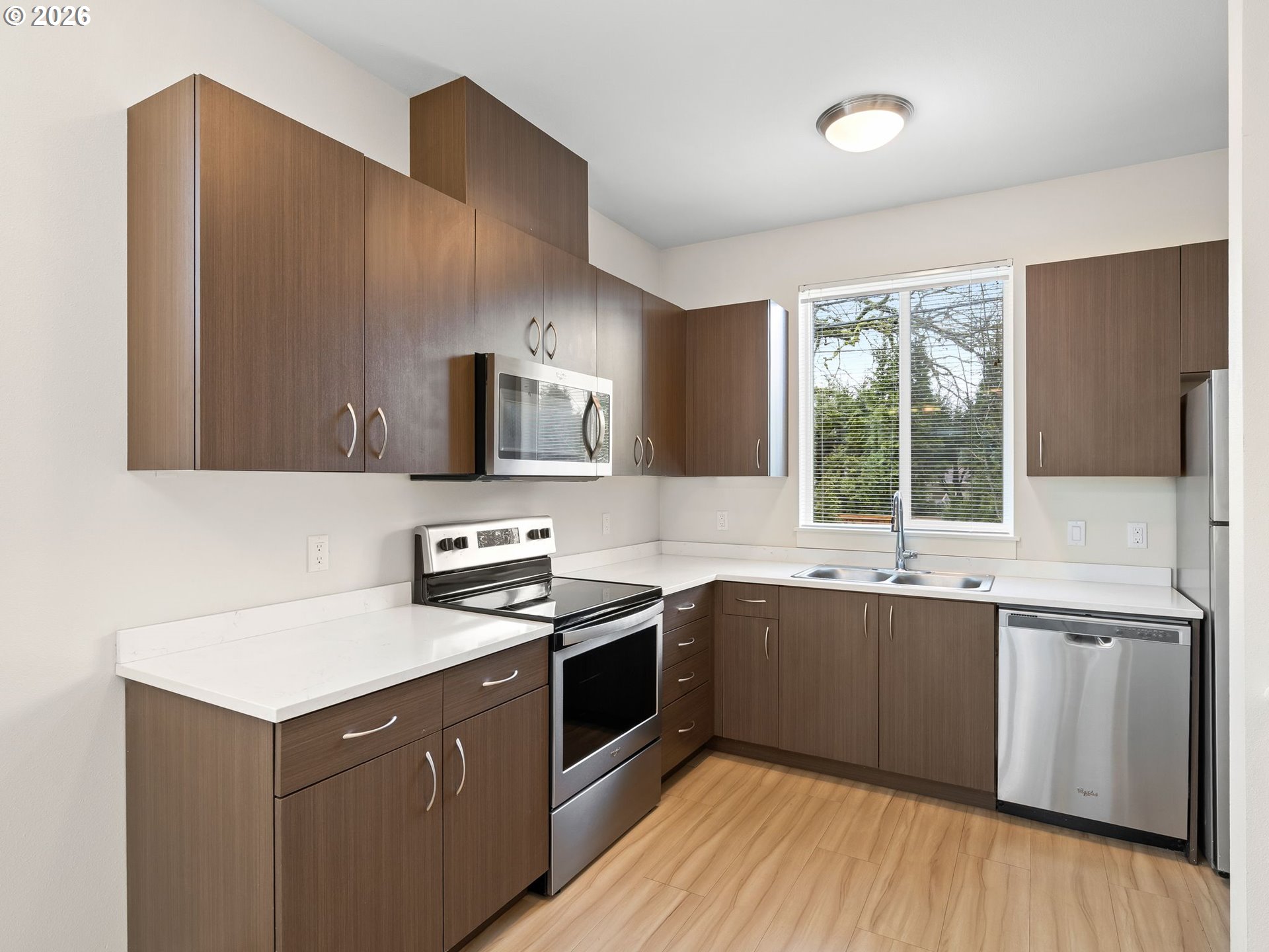 Photo #5: 662388034 Listing: Photo #5