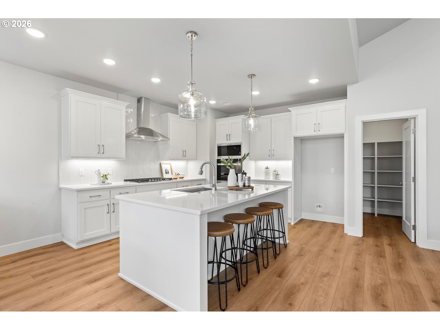 8813 SW Peoria LN, Tualatin, OR, 97062