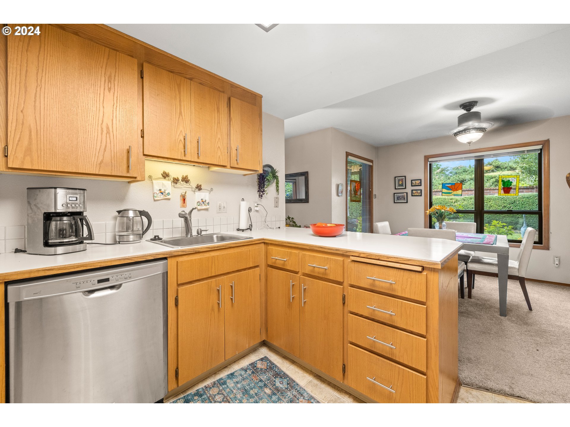 Photo #10: 662593921 Listing: Photo #10