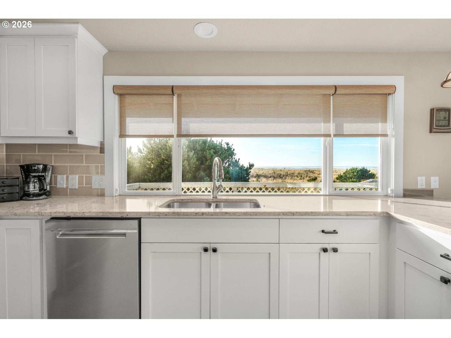 26580 BEACH DR, Rockaway Beach, OR, 97136