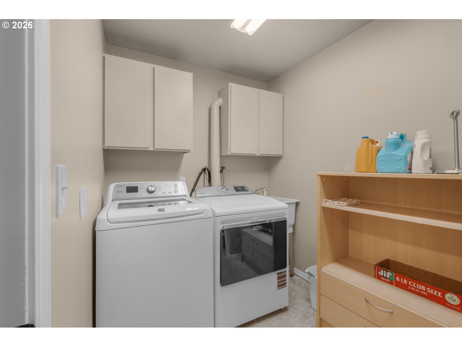 26580 BEACH DR, Rockaway Beach, OR, 97136