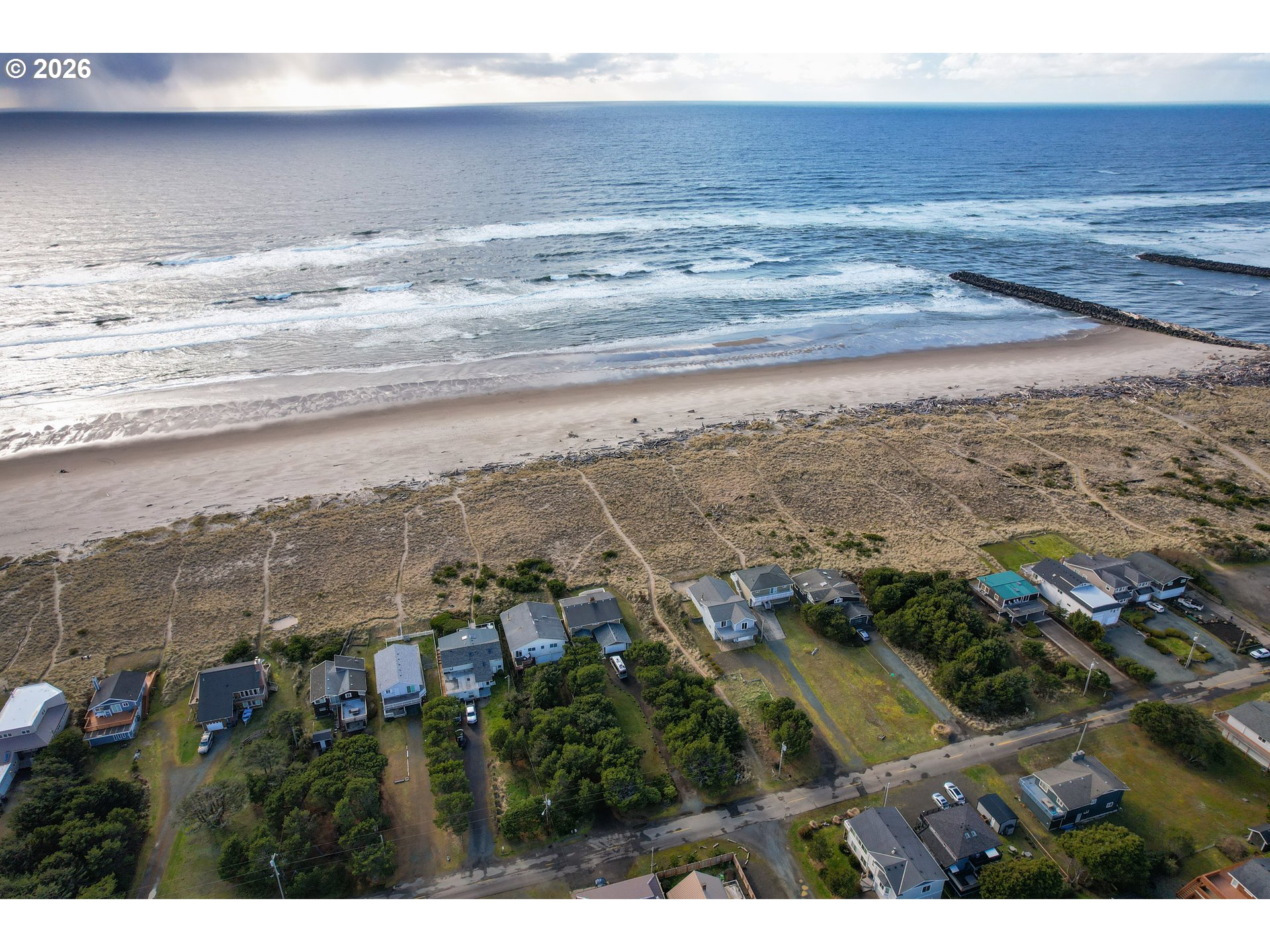 26580 BEACH DR, Rockaway Beach, OR, 97136