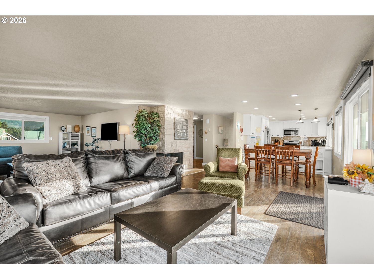 26580 BEACH DR, Rockaway Beach, OR, 97136