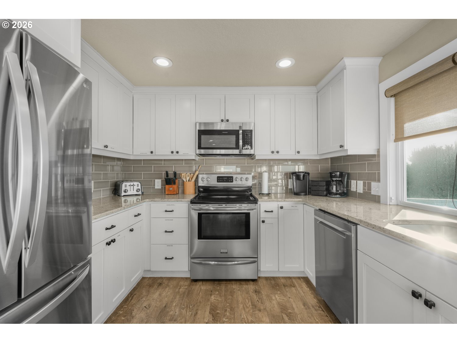 26580 BEACH DR, Rockaway Beach, OR, 97136