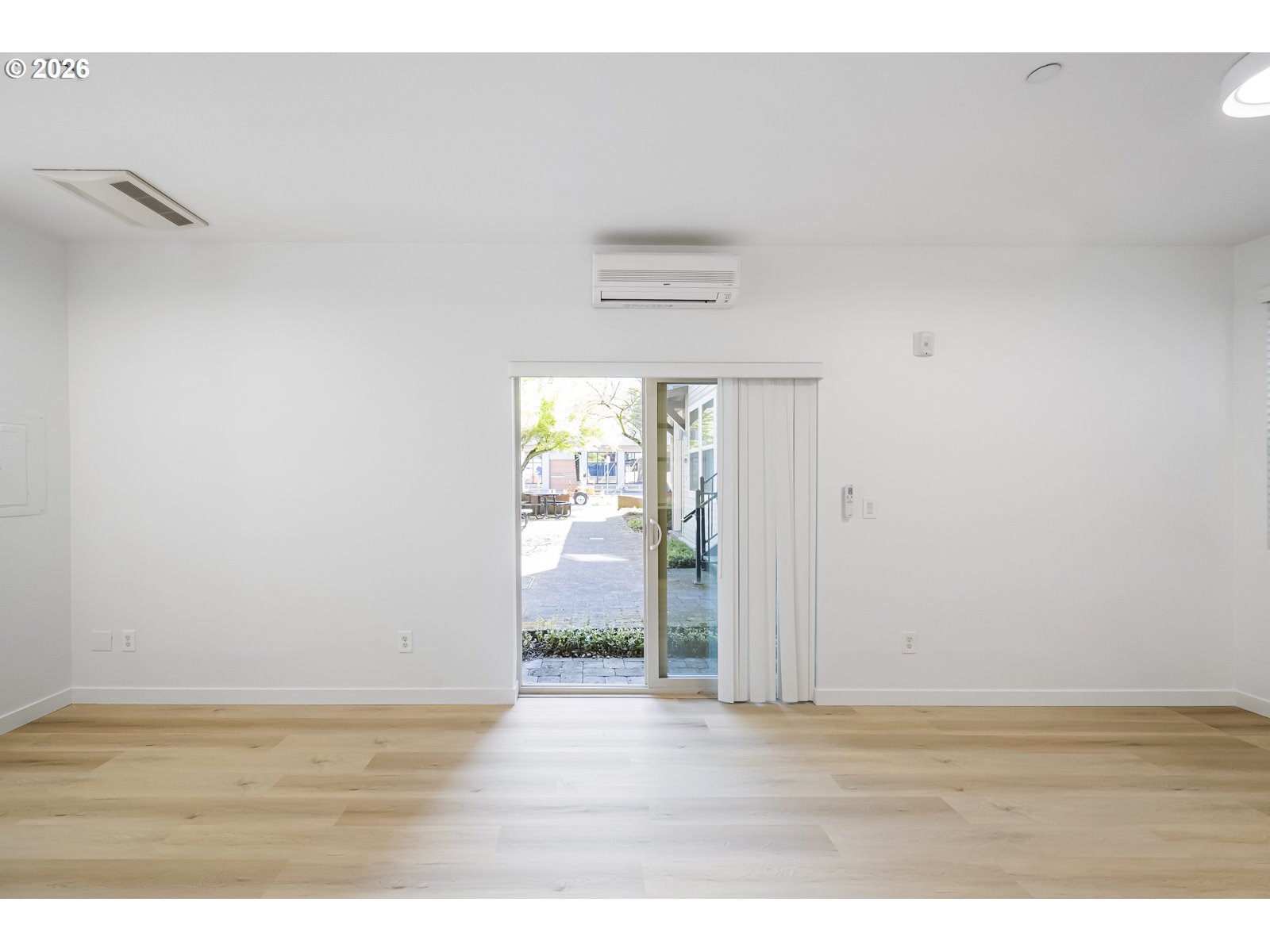 Photo #17: 663497631 Listing: Photo #17