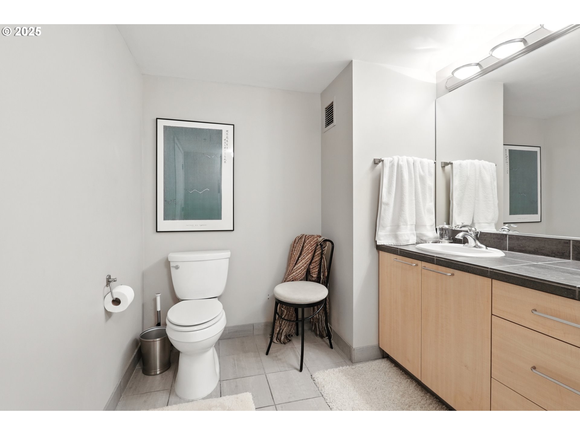 Photo #12: 664173665 Listing: Photo #12