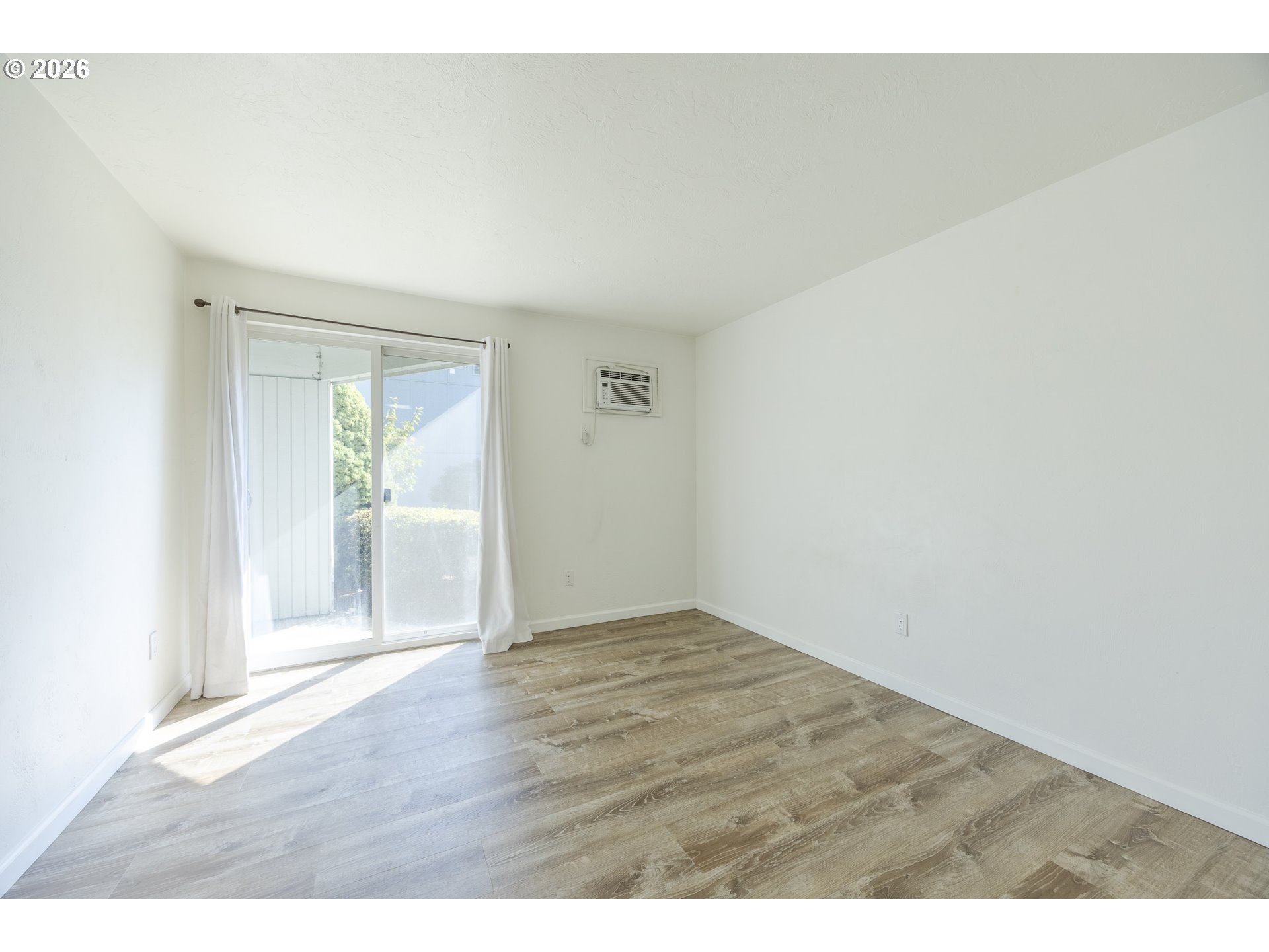 Property photo 31 of 44