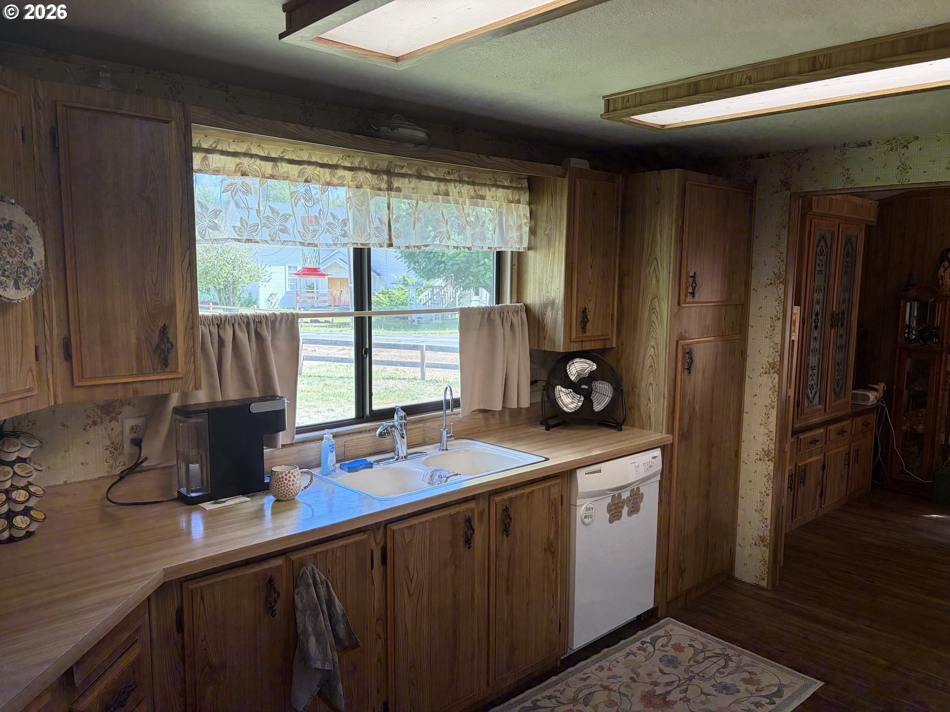 Property photo 11 of 23