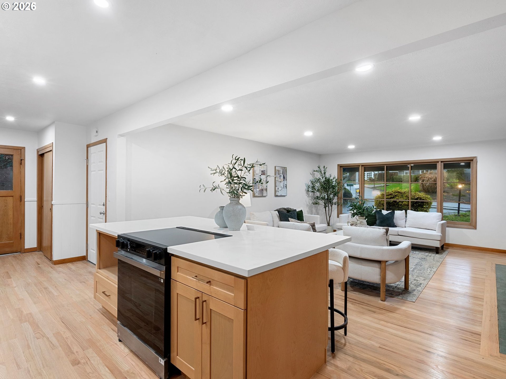 1760 KILKENNY DR, Lake Oswego, OR, 97034 1760 KILKENNY DR, Lake Oswego, OR, 97034