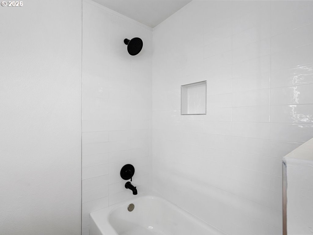 1760 KILKENNY DR, Lake Oswego, OR, 97034 1760 KILKENNY DR, Lake Oswego, OR, 97034