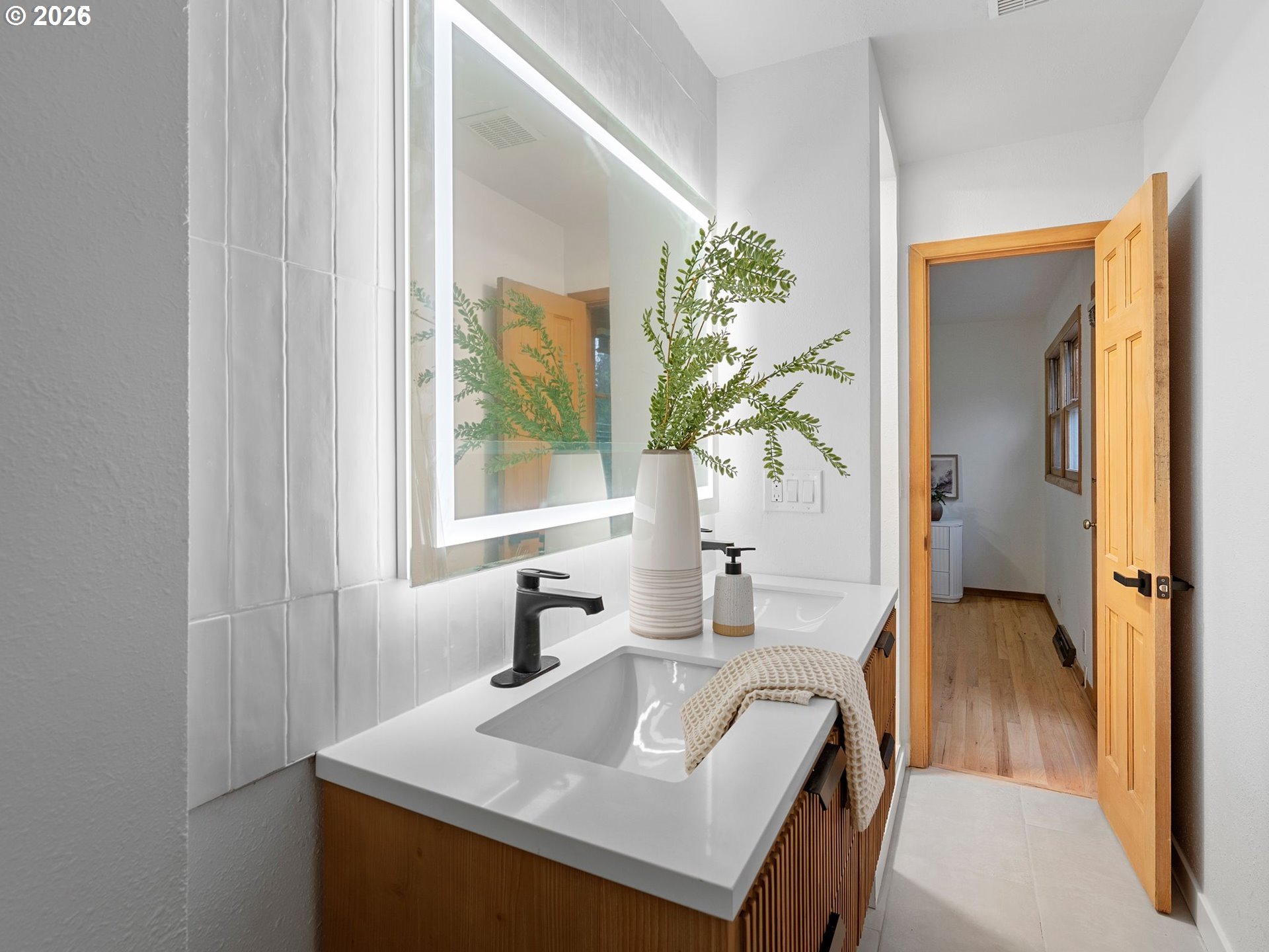 1760 KILKENNY DR, Lake Oswego, OR, 97034 1760 KILKENNY DR, Lake Oswego, OR, 97034