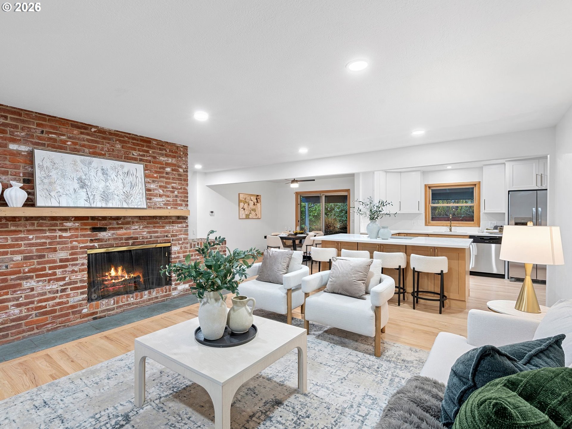 1760 KILKENNY DR, Lake Oswego, OR, 97034 1760 KILKENNY DR, Lake Oswego, OR, 97034