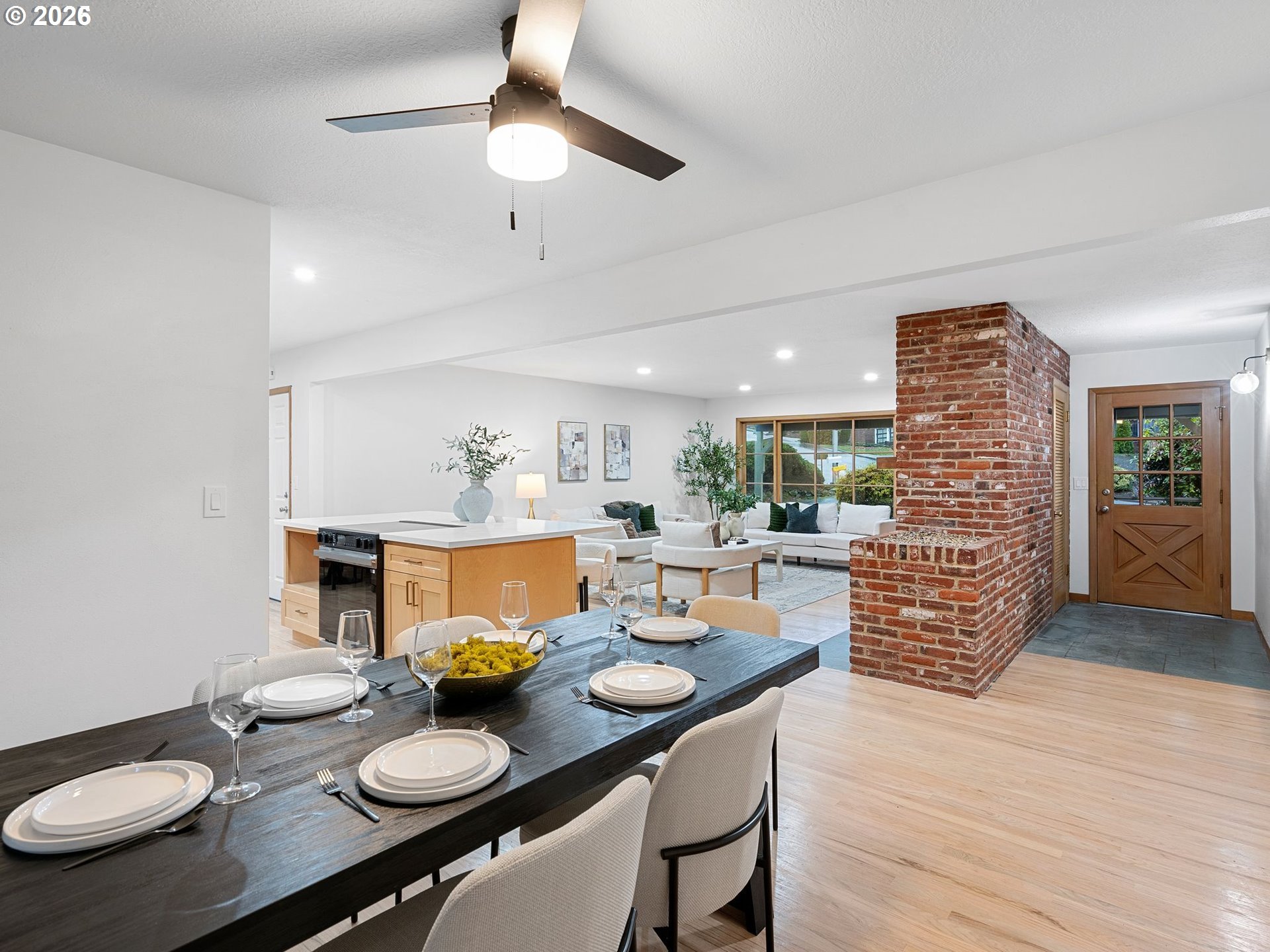 1760 KILKENNY DR, Lake Oswego, OR, 97034 1760 KILKENNY DR, Lake Oswego, OR, 97034