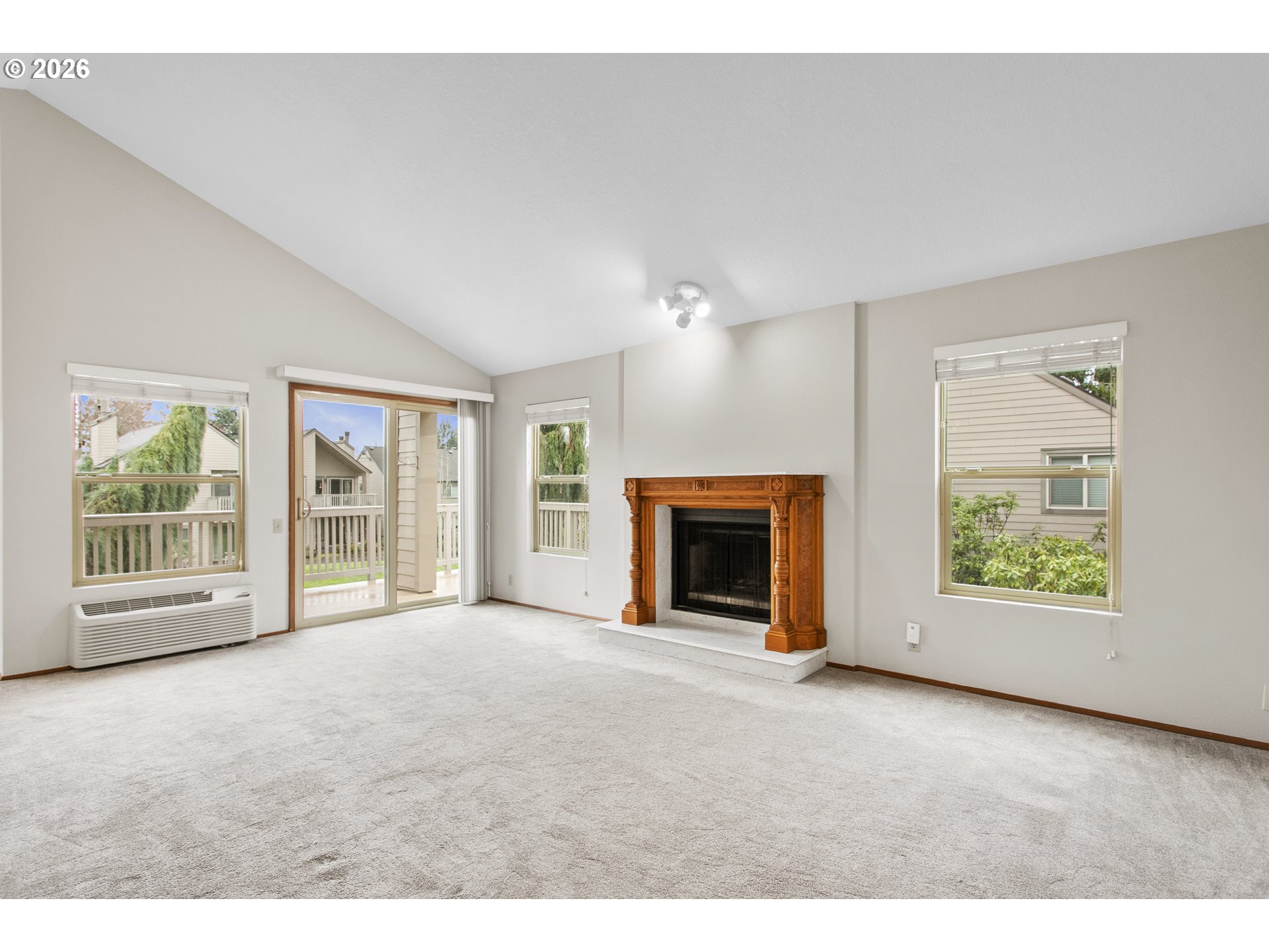 Photo #19: 664521354 Listing: Photo #19