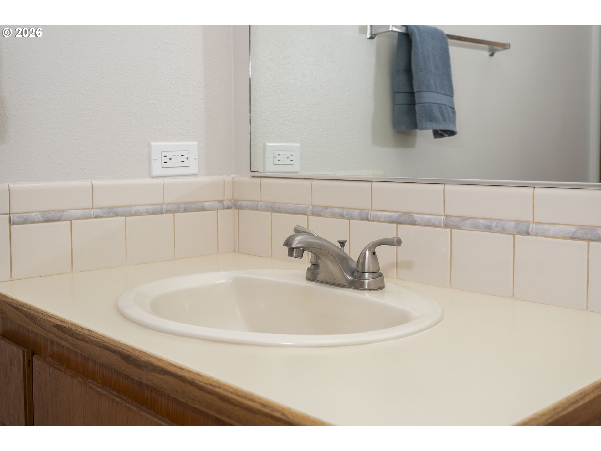 Photo #25: 664521354 Listing: Photo #25