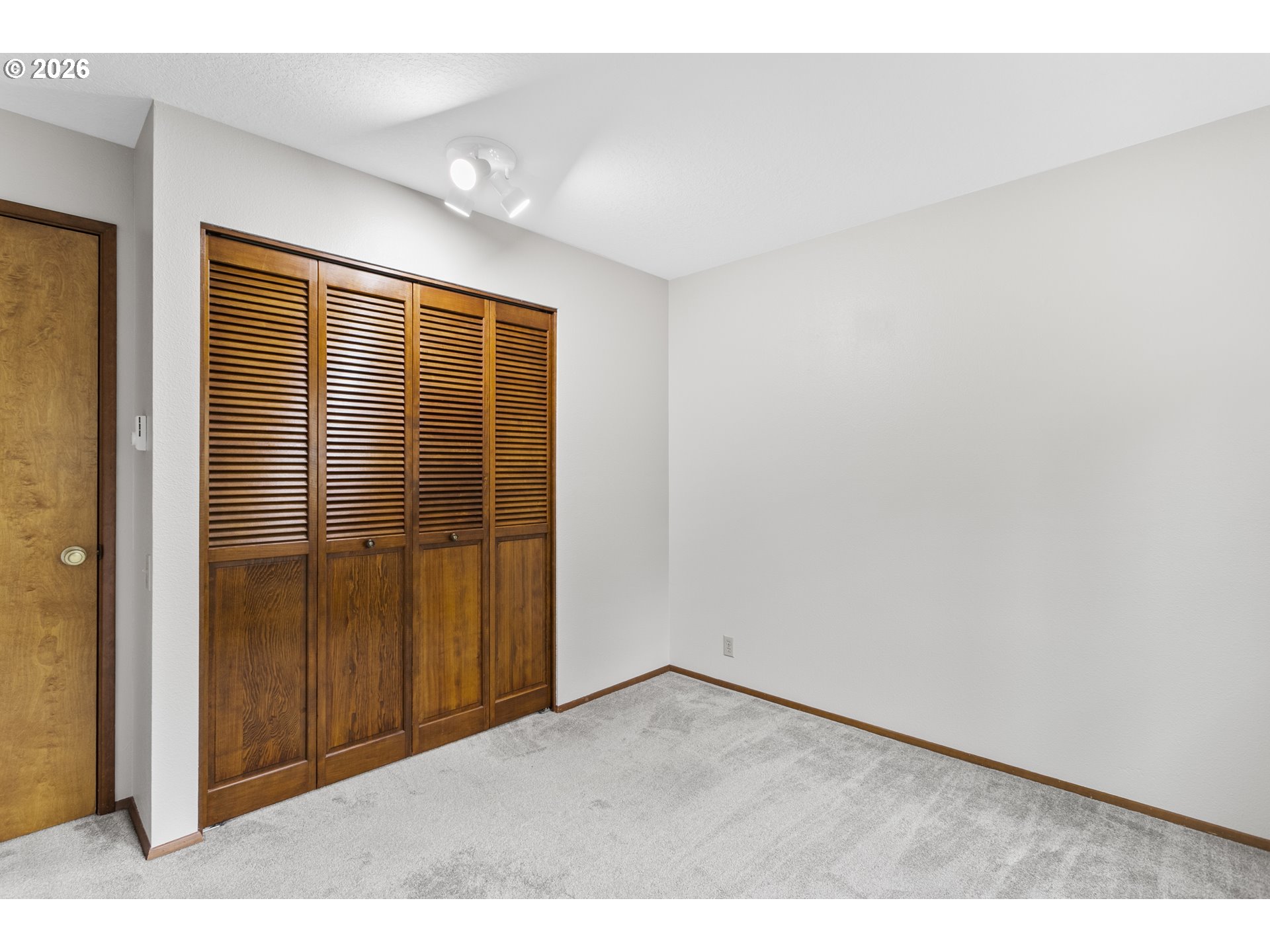 Photo #27: 664521354 Listing: Photo #27