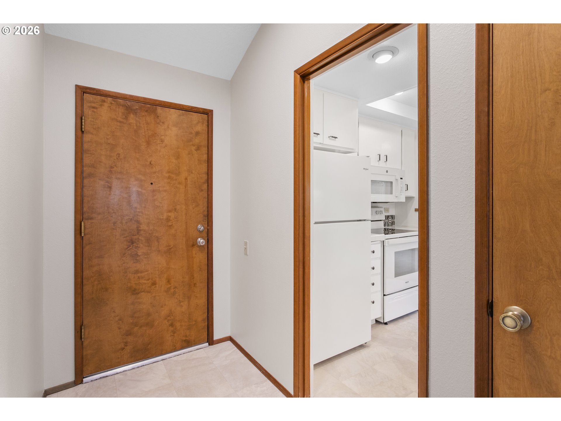 Photo #11: 664521354 Listing: Photo #11