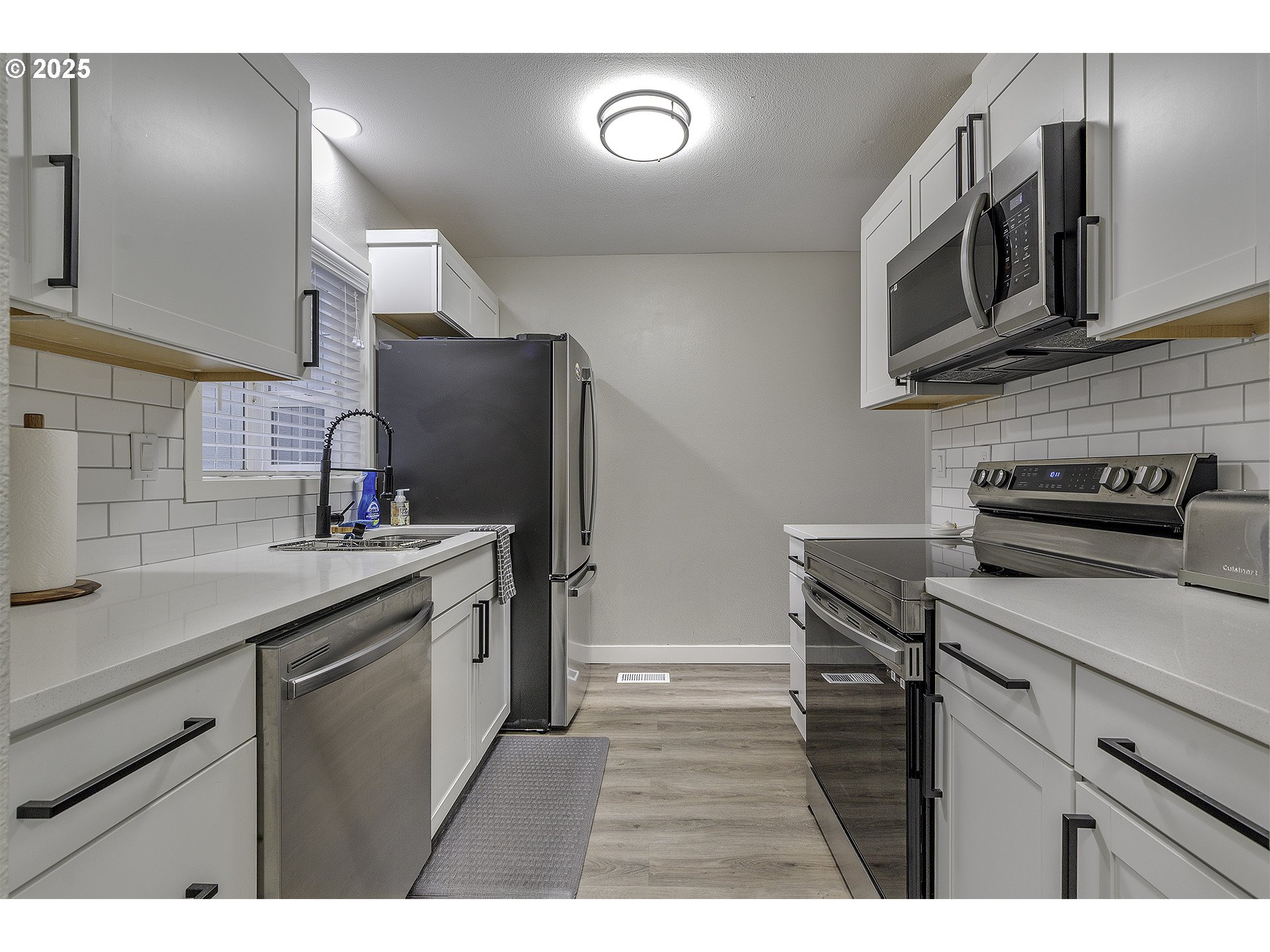 Photo #7: 665414318 Listing: Photo #7